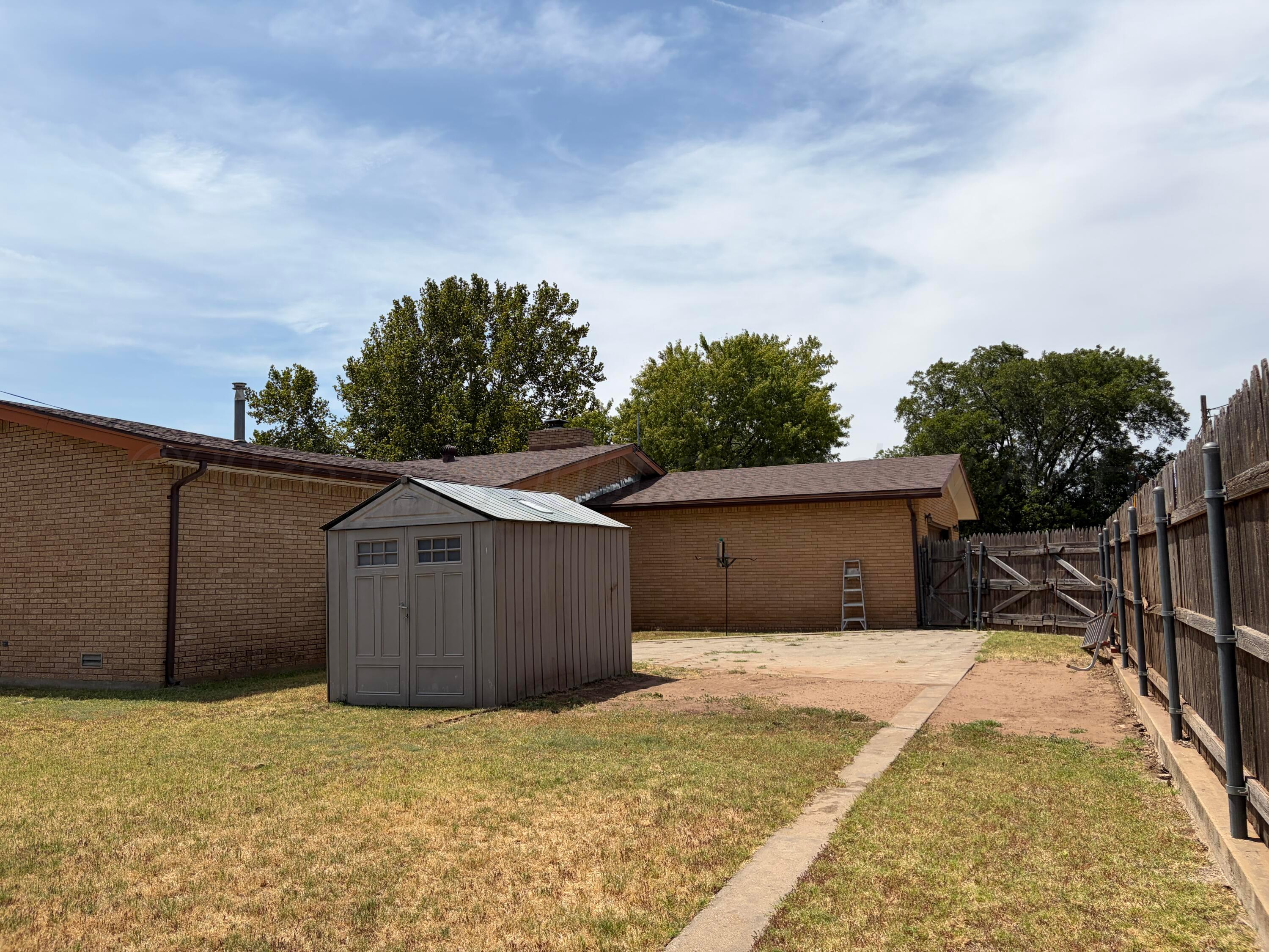 1700 Ellison Street Property Photo 24