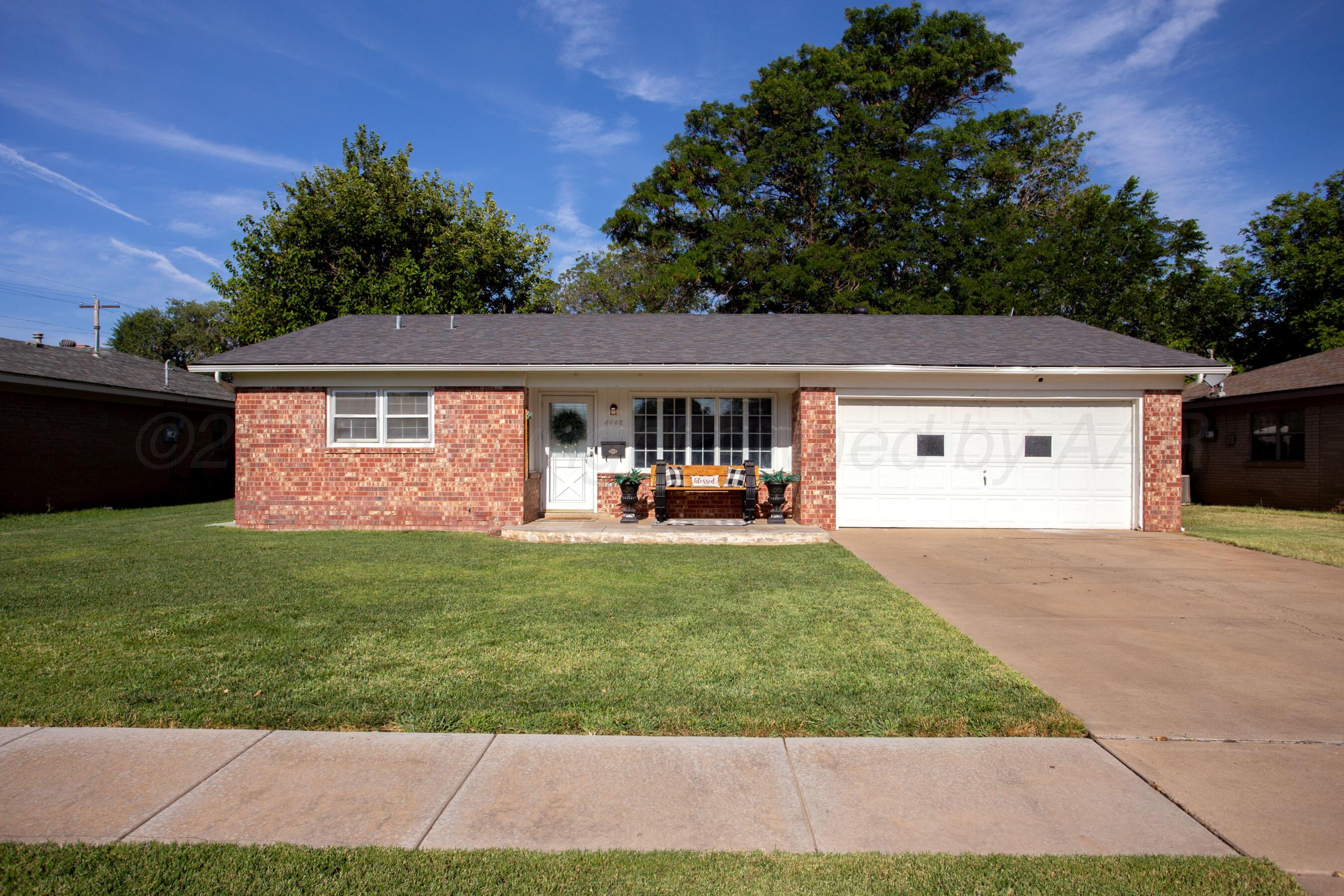 4448 MESA Circle Property Photo 1