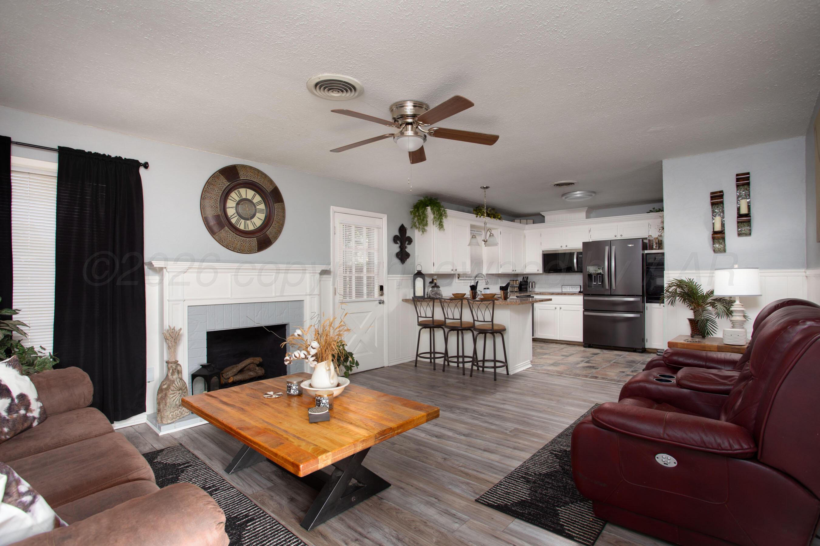 4448 Mesa Circle Property Photo 4