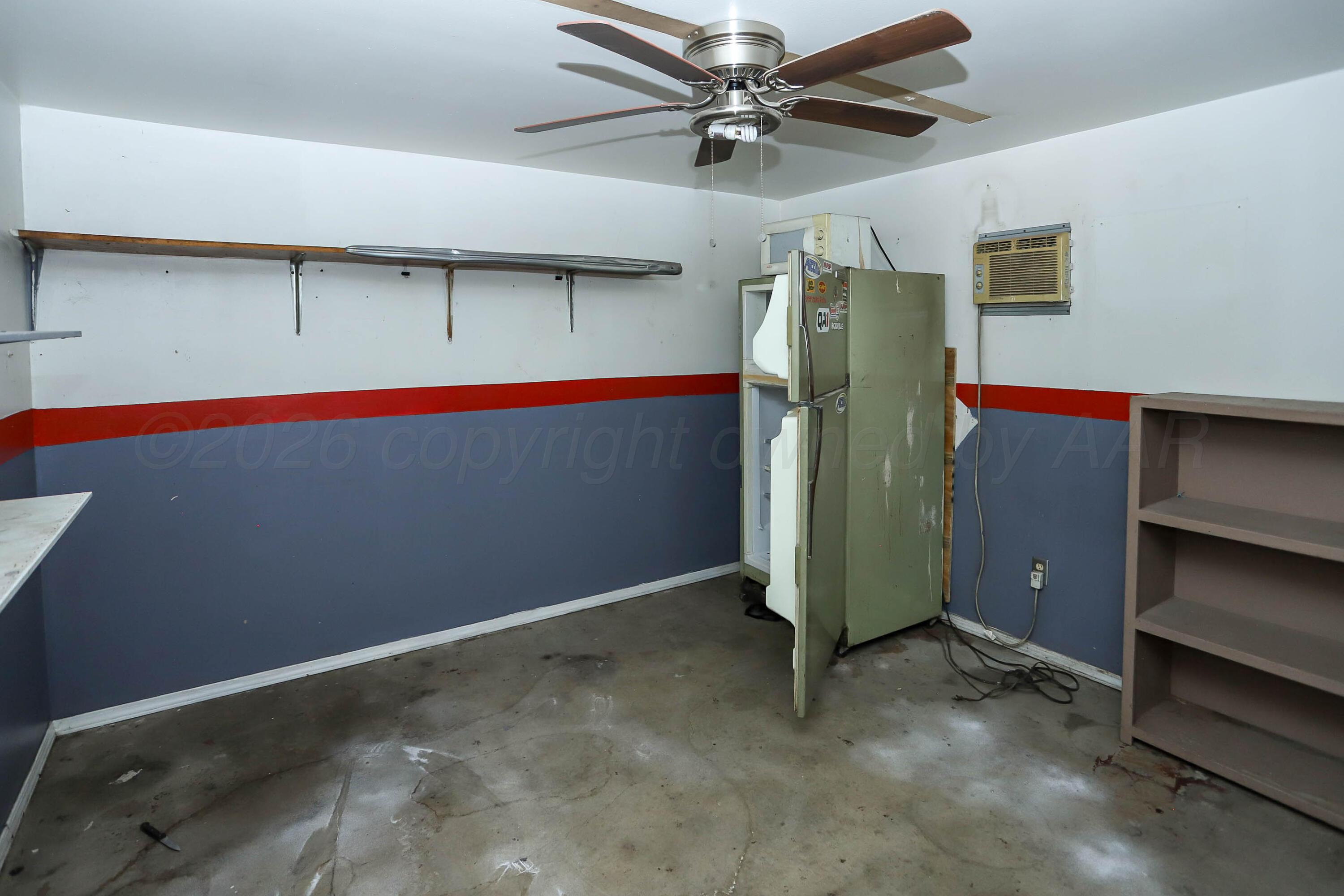 7624 River Road Property Photo 6