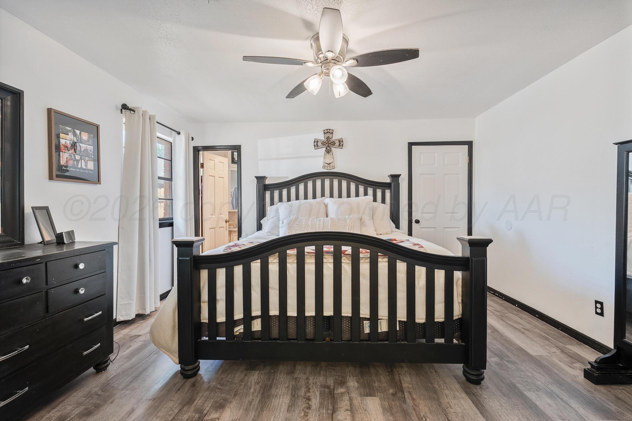 7608 Canode Drive Property Photo 17