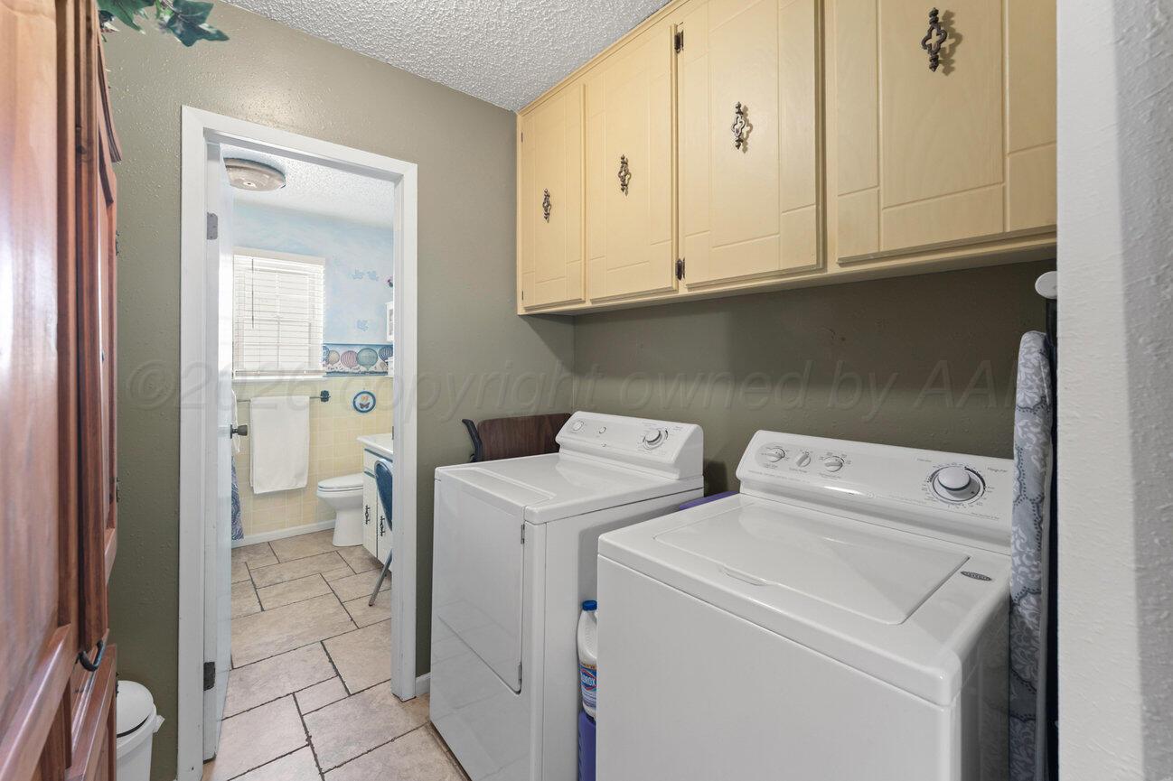1301 Cooley Drive Property Photo 13