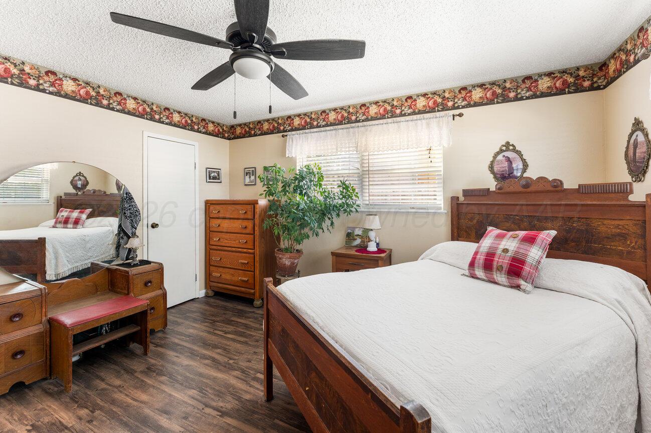 1301 Cooley Drive Property Photo 15