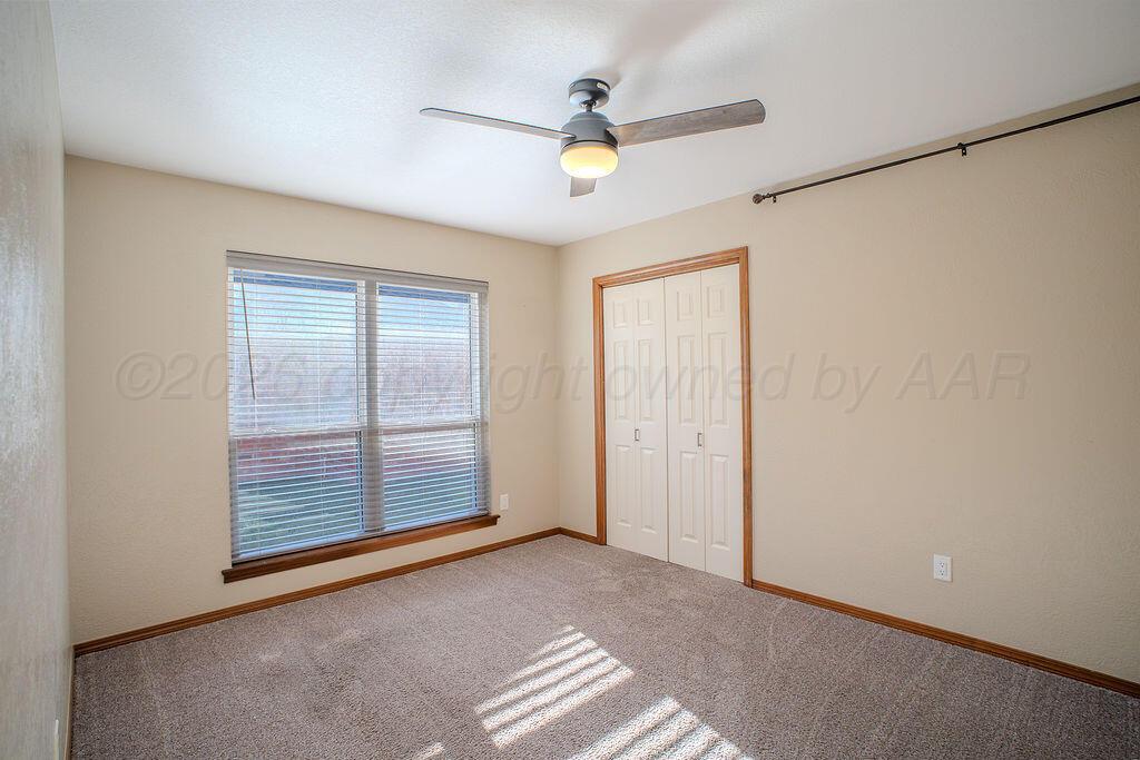 6605 Deer Park Drive Property Photo 7