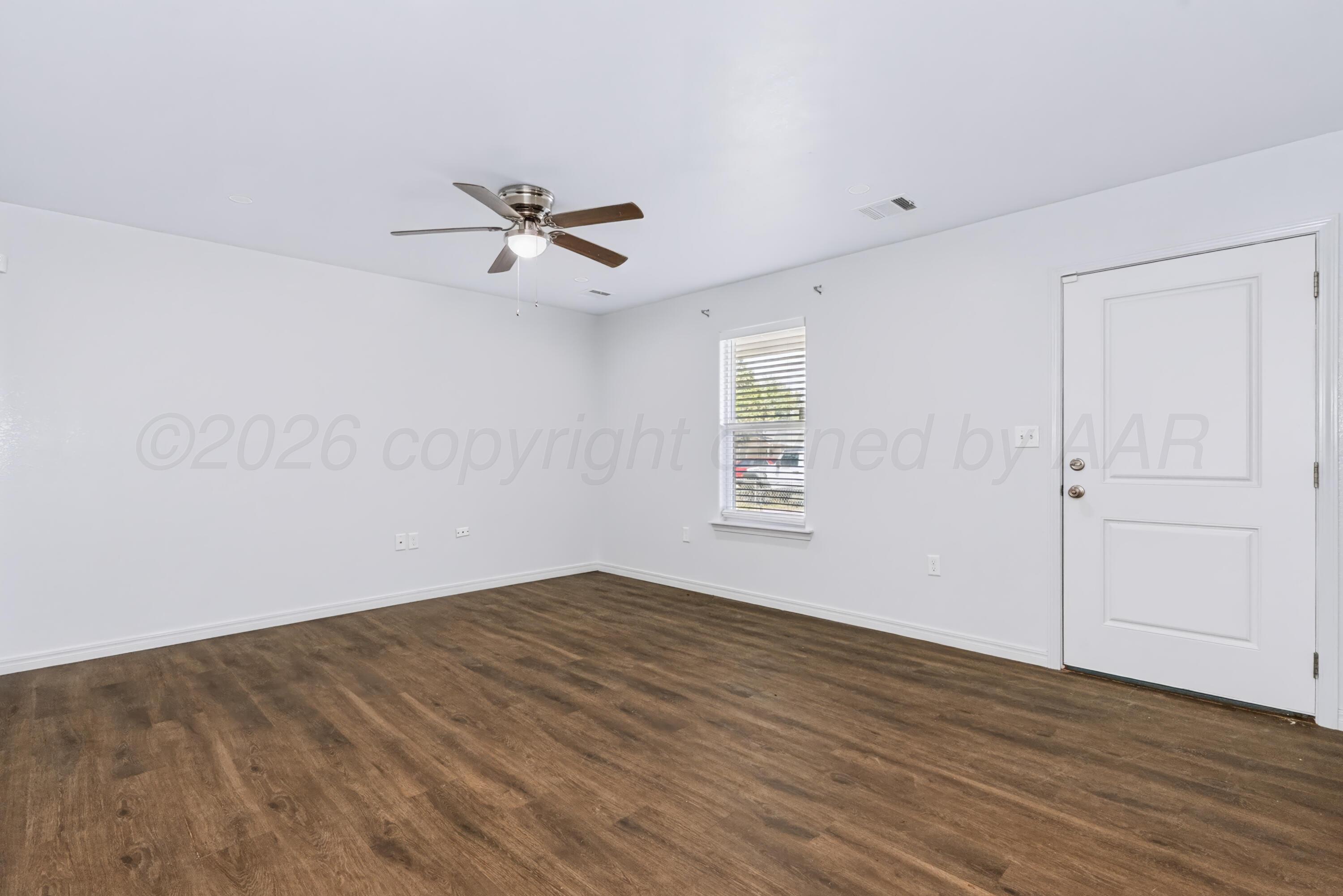 807 N Houston Street Property Photo 19