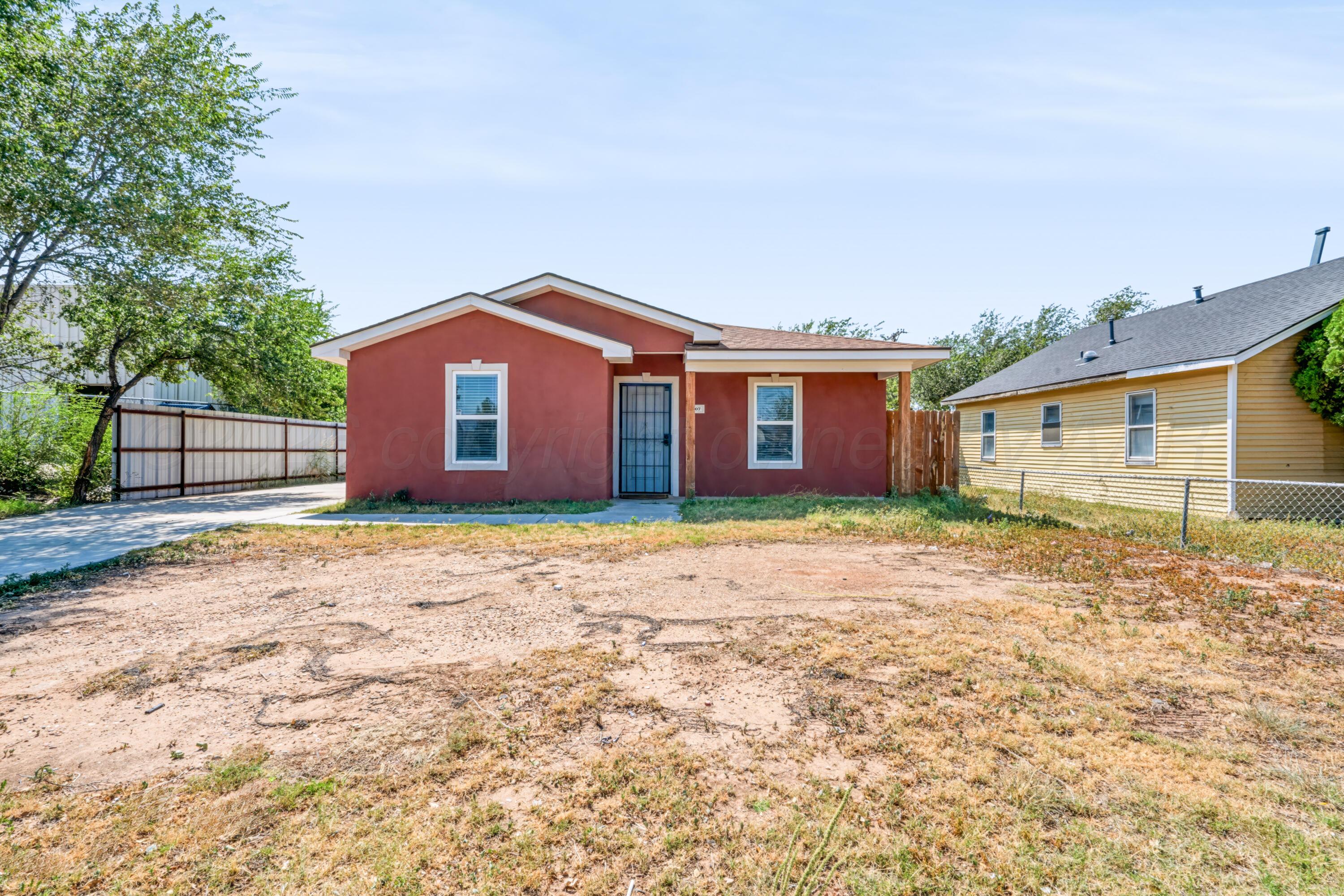 807 N Houston Street Property Photo 28