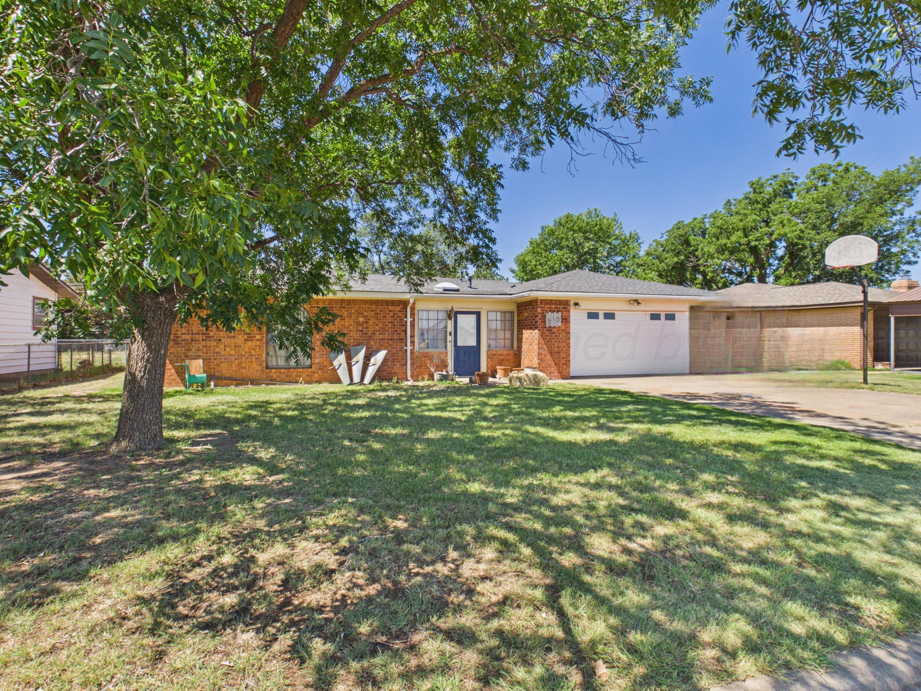 410 Nara Visa Lane Property Photo 3