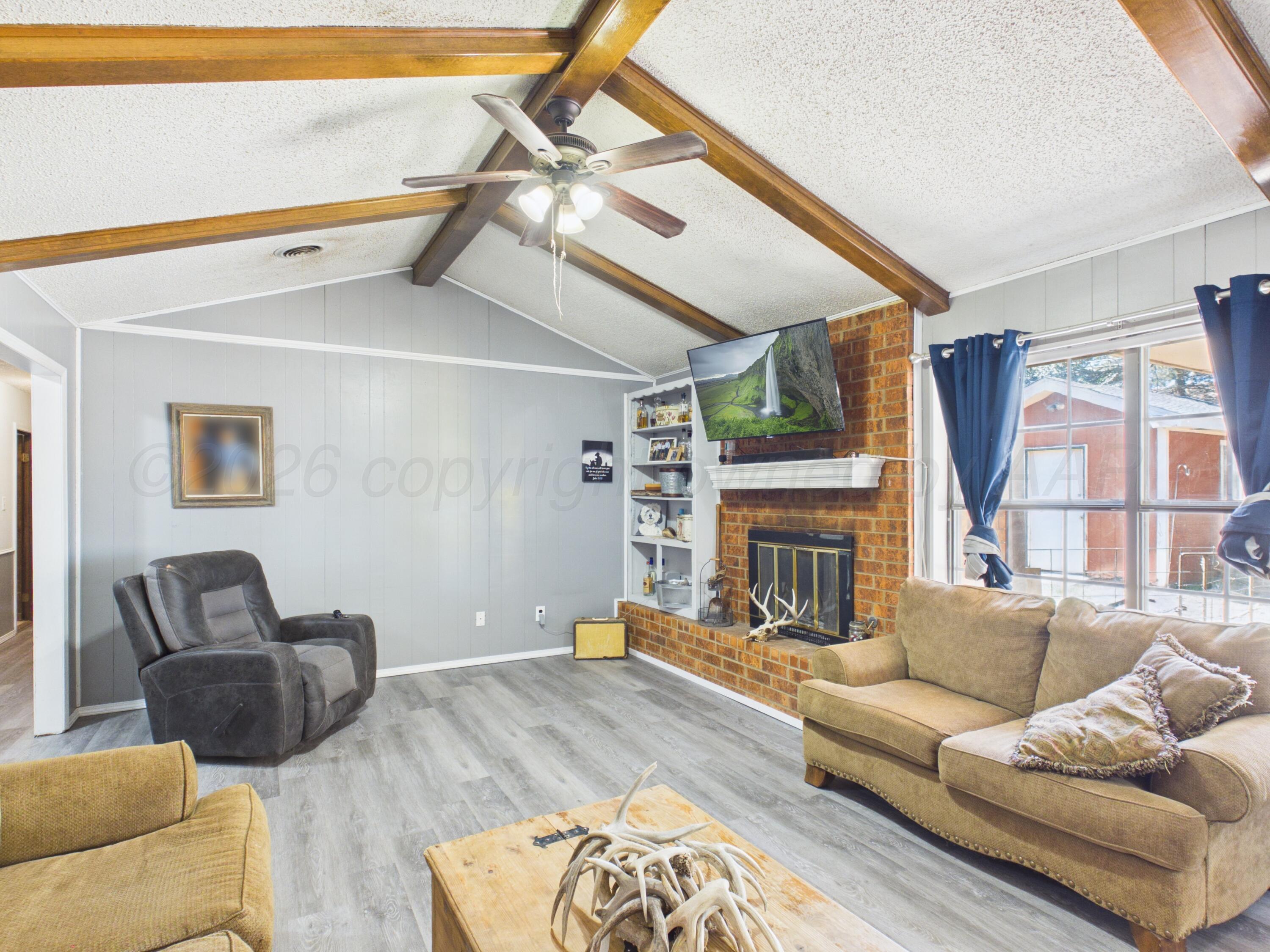 410 Nara Visa Lane Property Photo 8