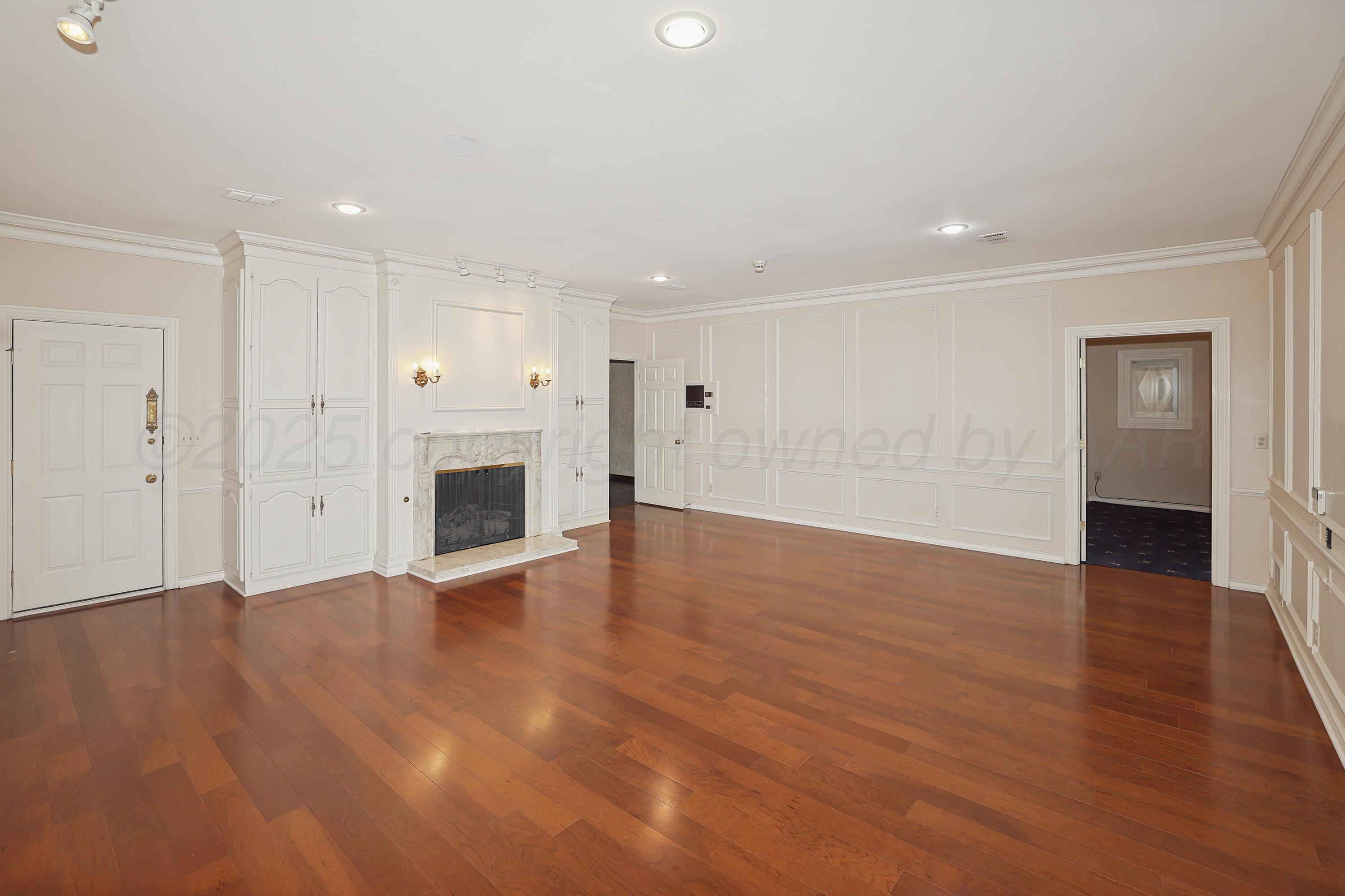 7216 Versailles Drive Property Photo 28