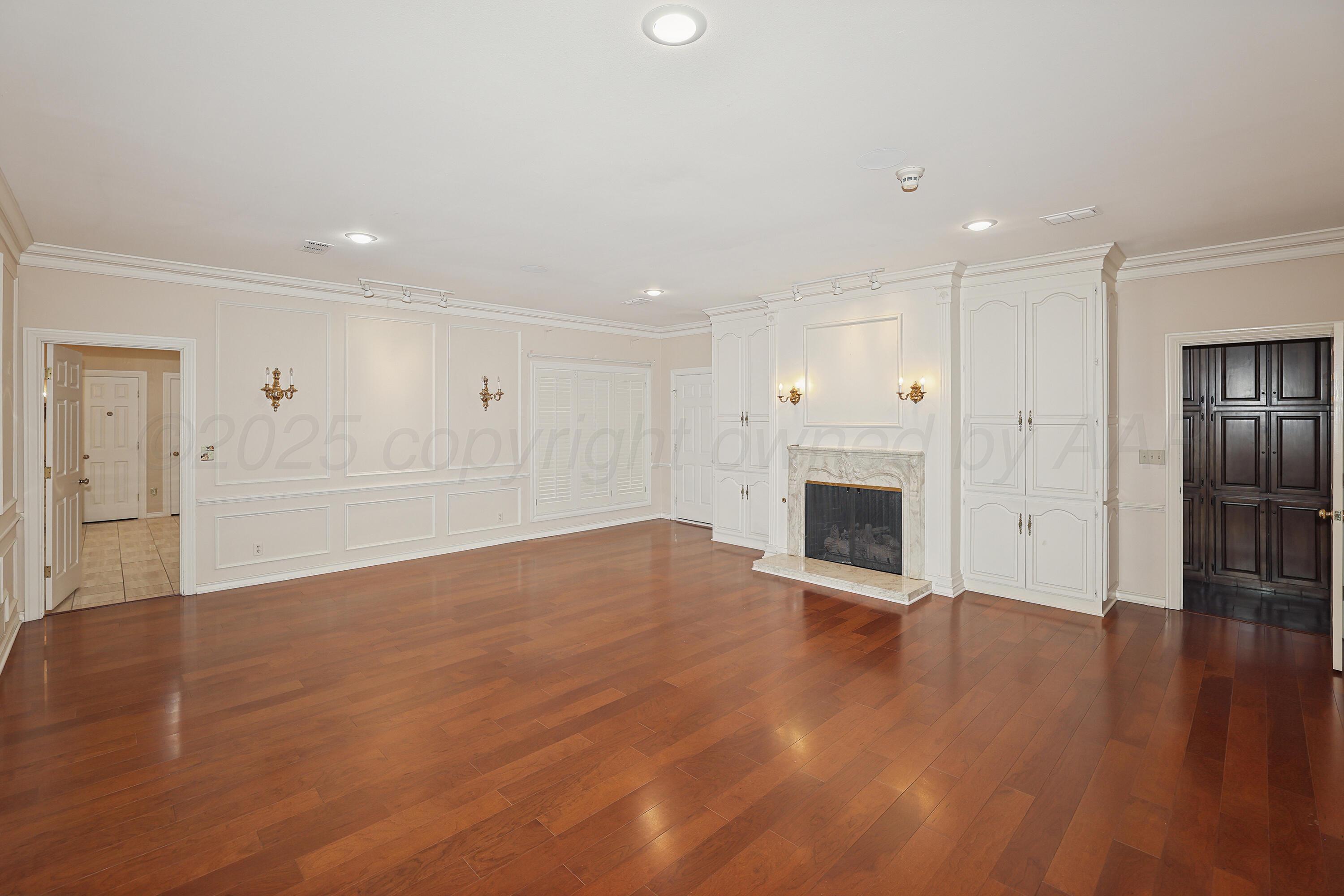 7216 Versailles Drive Property Photo 29