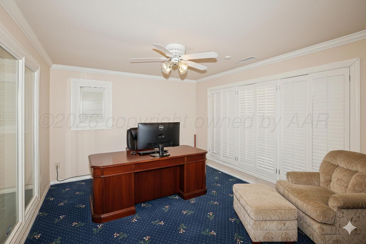 7216 Versailles Drive Property Photo 30