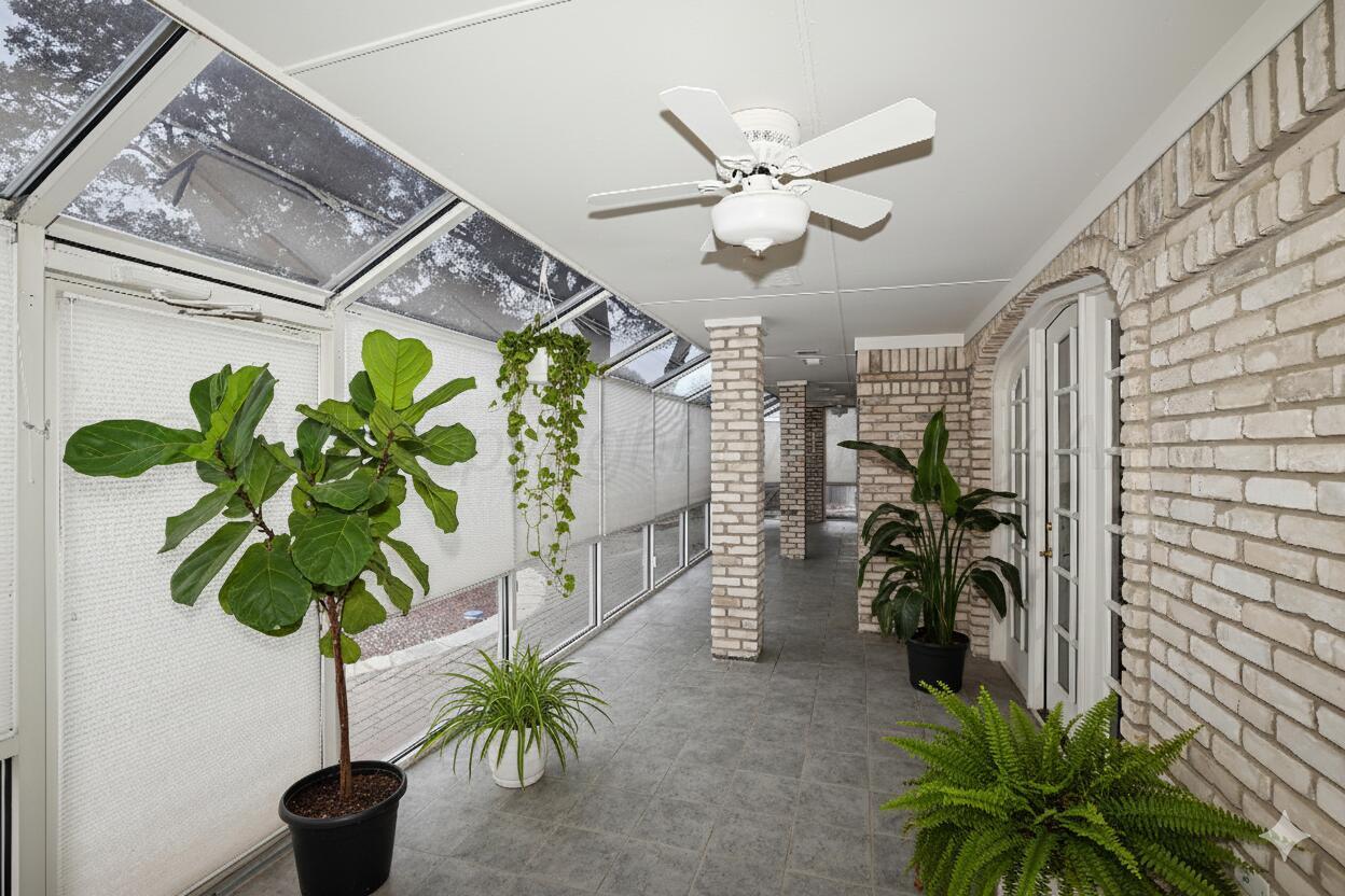 7216 Versailles Drive Property Photo 68