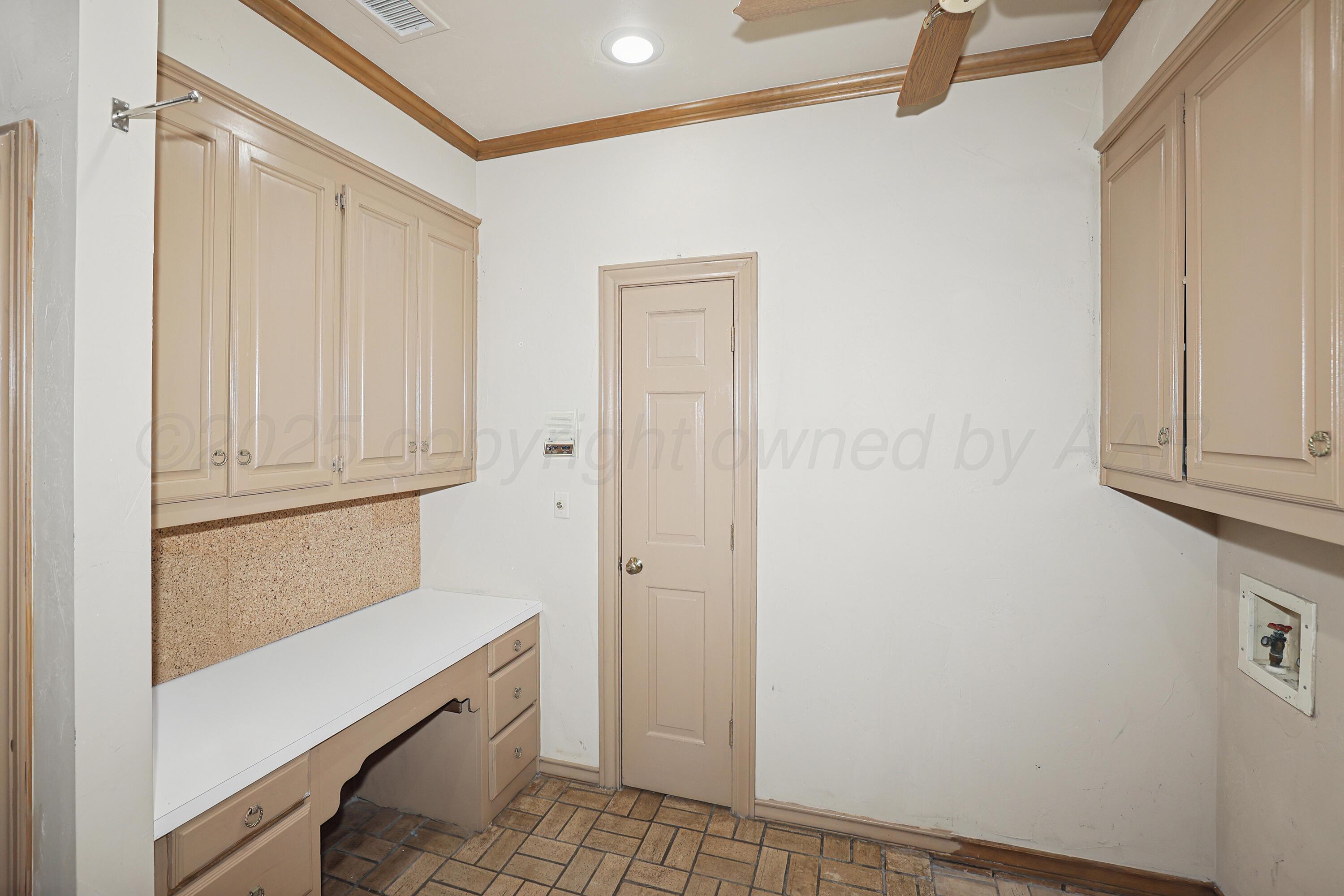 7216 Versailles Drive Property Photo 73