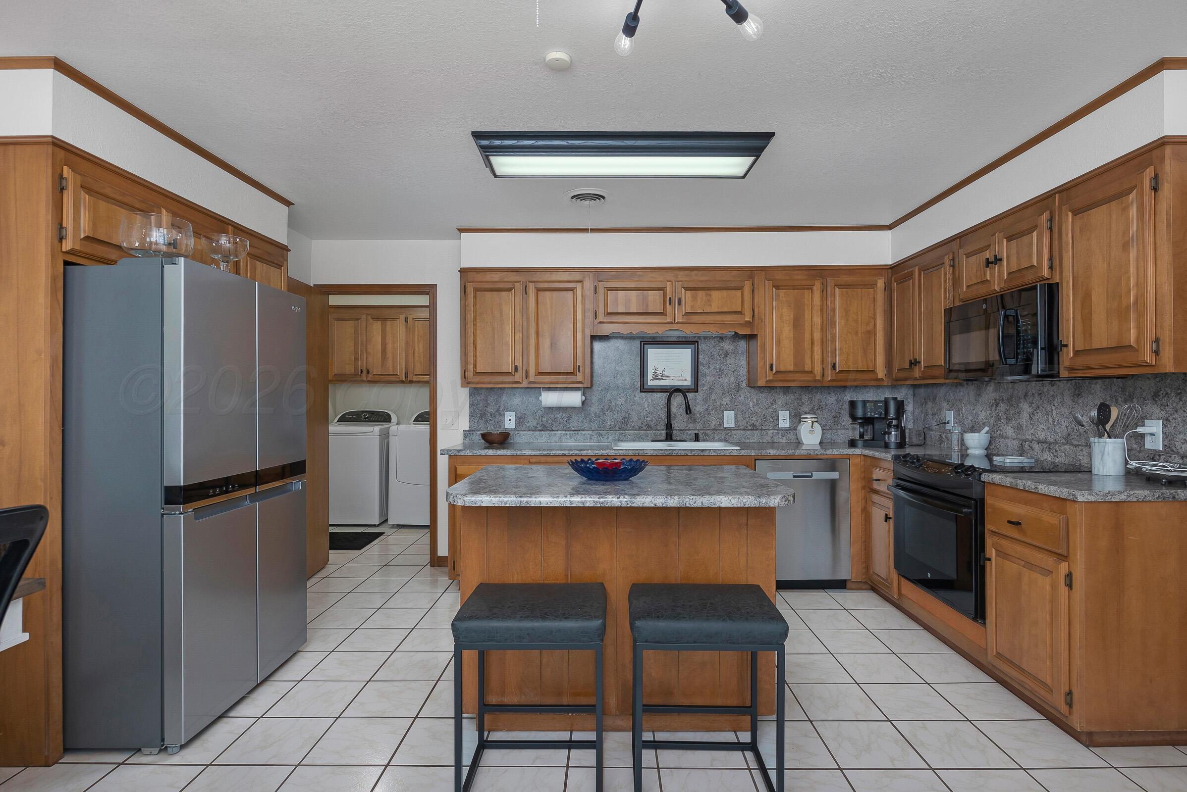 6053 Belpree Road Property Photo 15