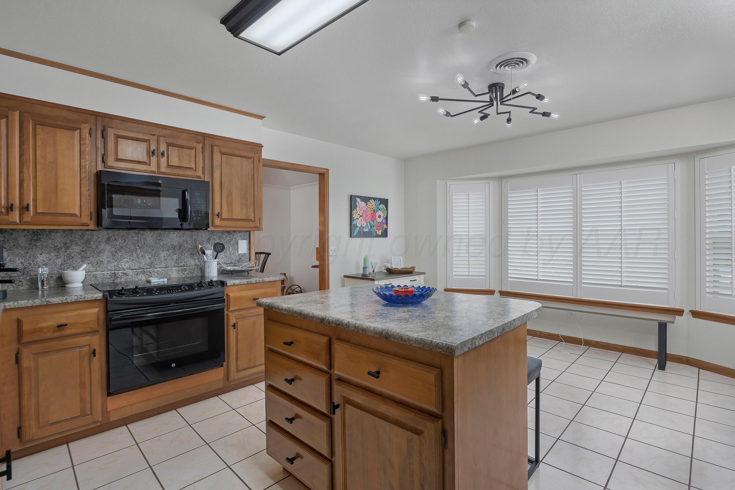 6053 Belpree Road Property Photo 18