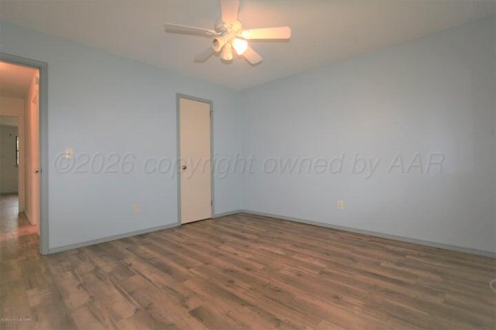 4431 Evelyn Street Property Photo 10