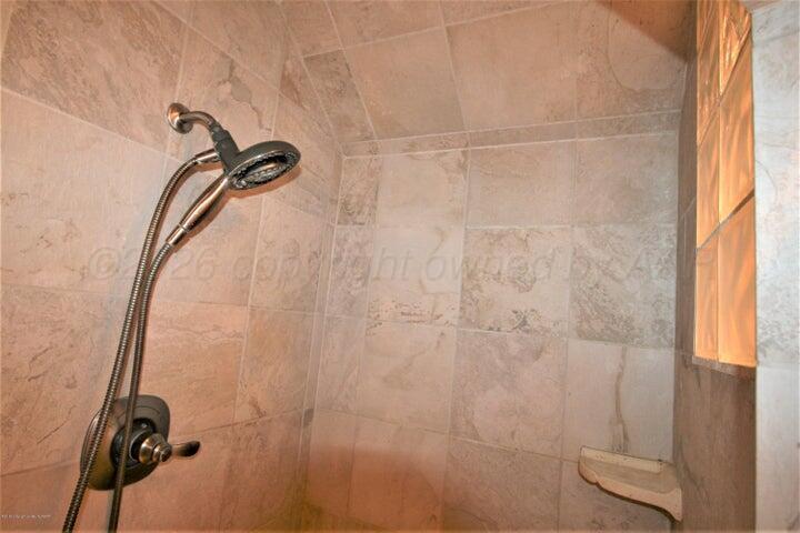 4431 Evelyn Street Property Photo 14