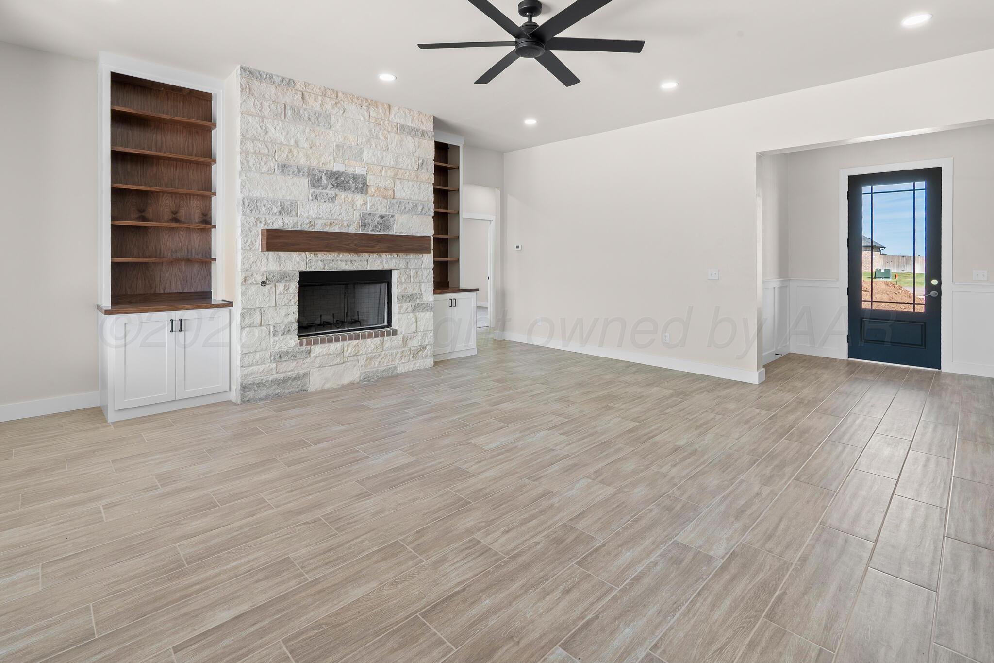 15 Thicket Drive Property Photo 4