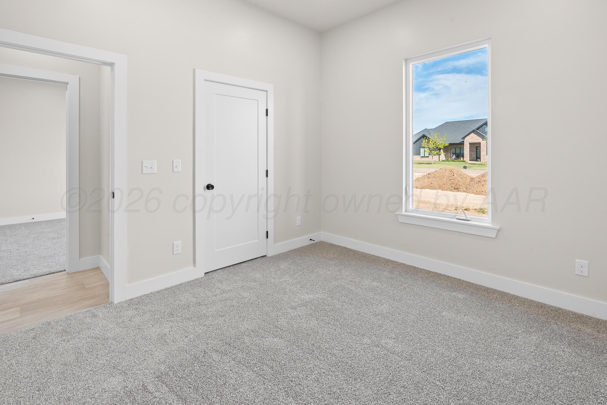 15 Thicket Drive Property Photo 23