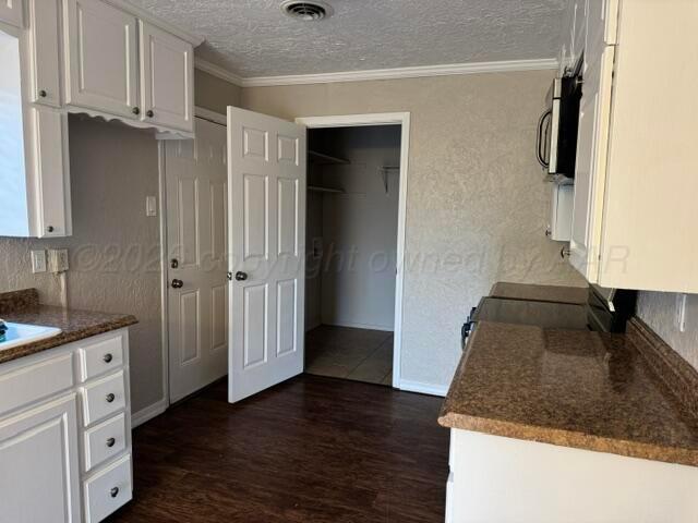 3315 Janet Drive Property Photo 4