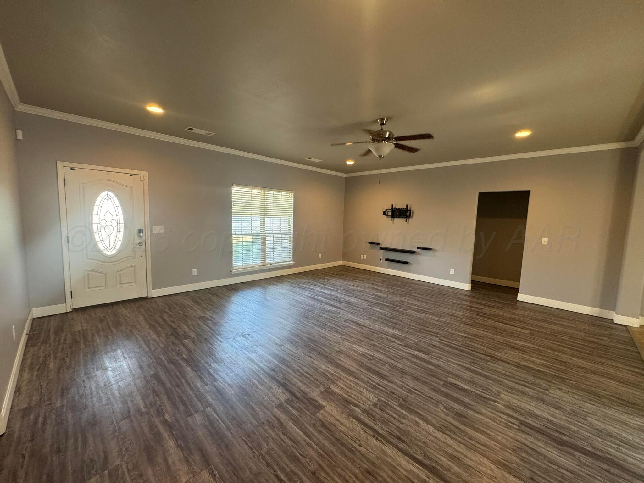 7305 Beeson Street Property Photo 3