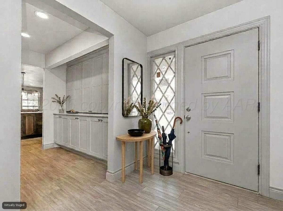 3208 S Austin Street Property Photo 3