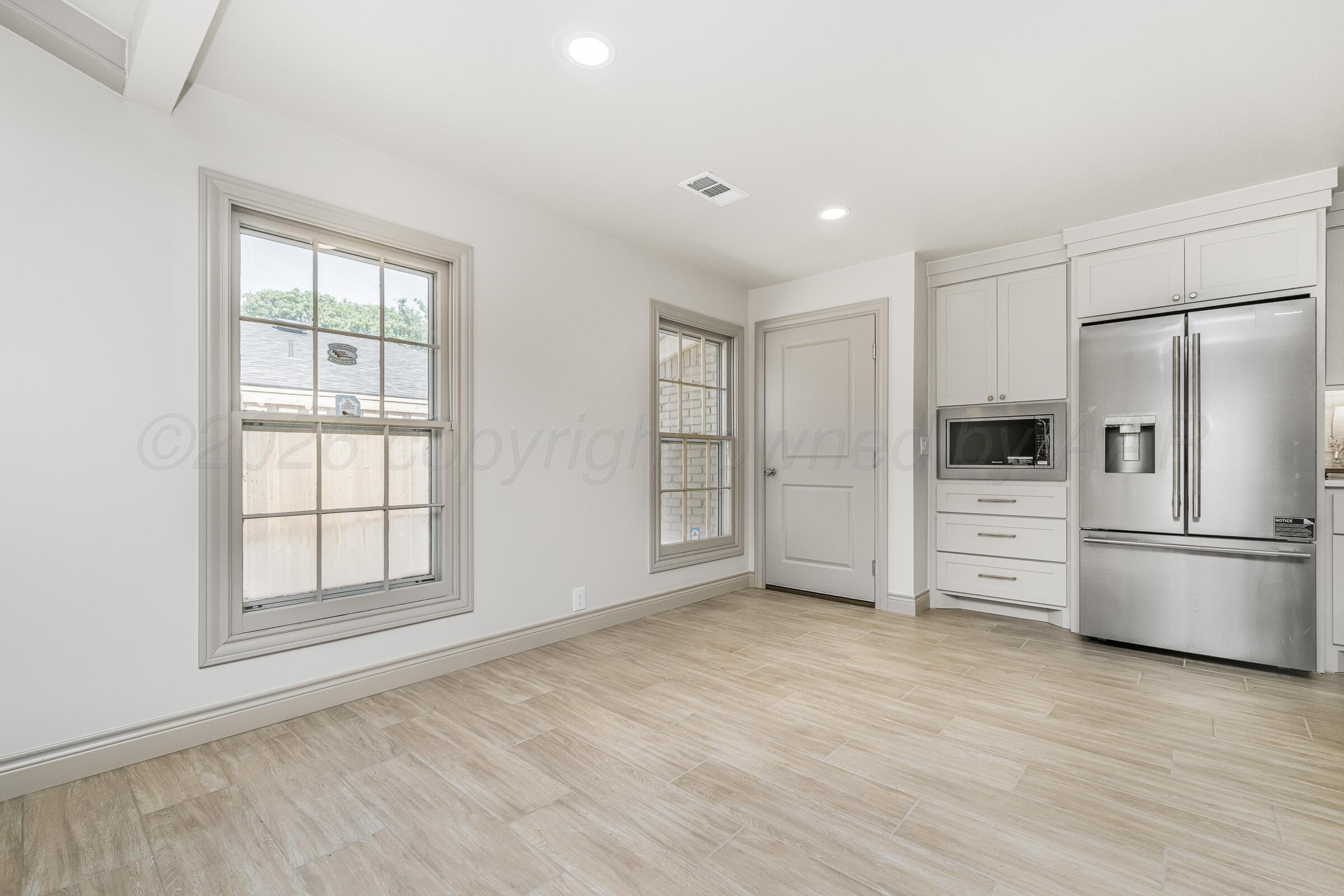 3208 S Austin Street Property Photo 9