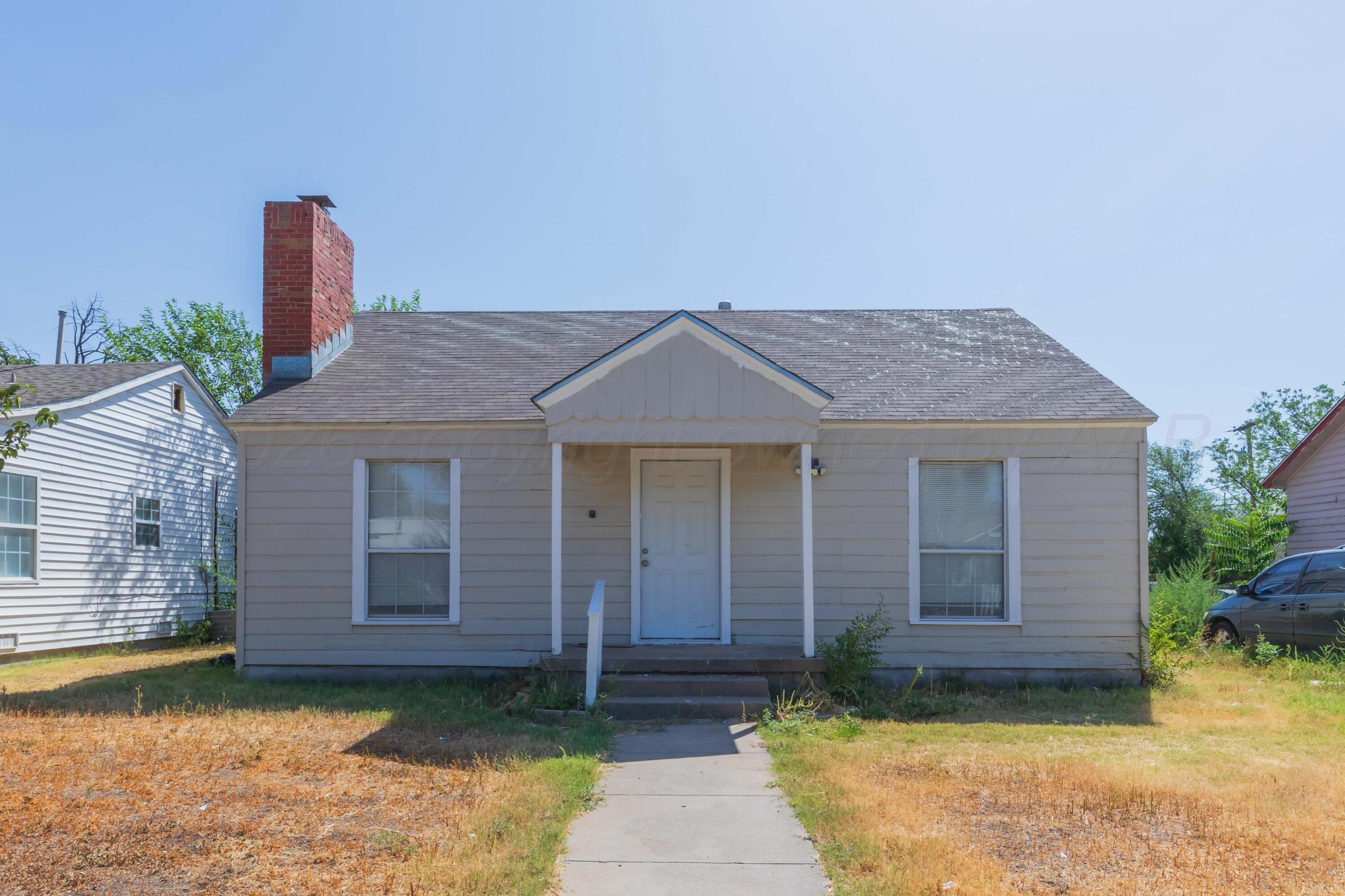 911 S Virginia Street Property Photo 1