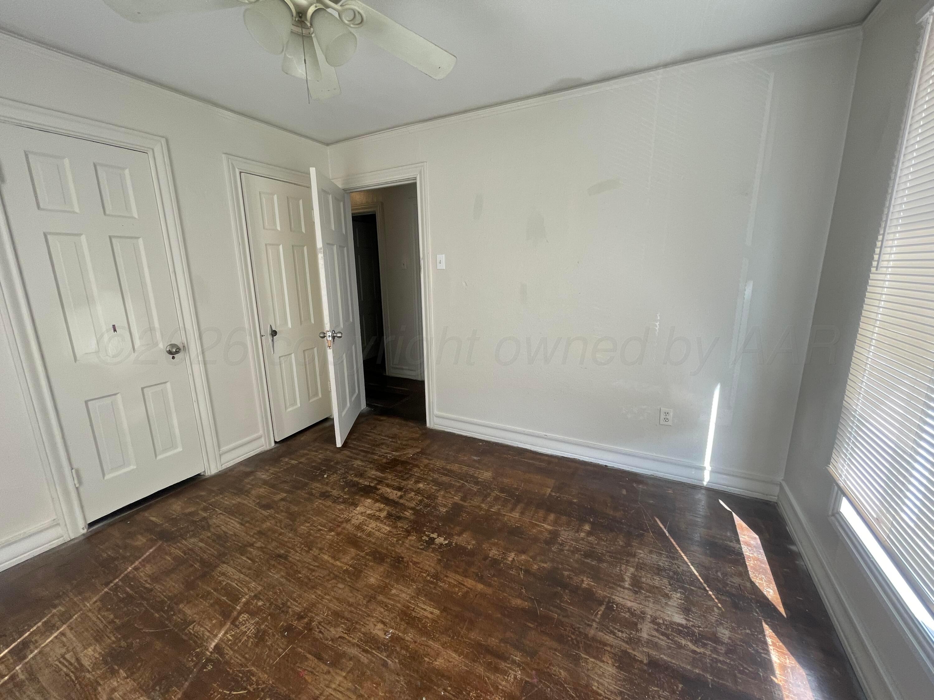 911 S Virginia Street Property Photo 9