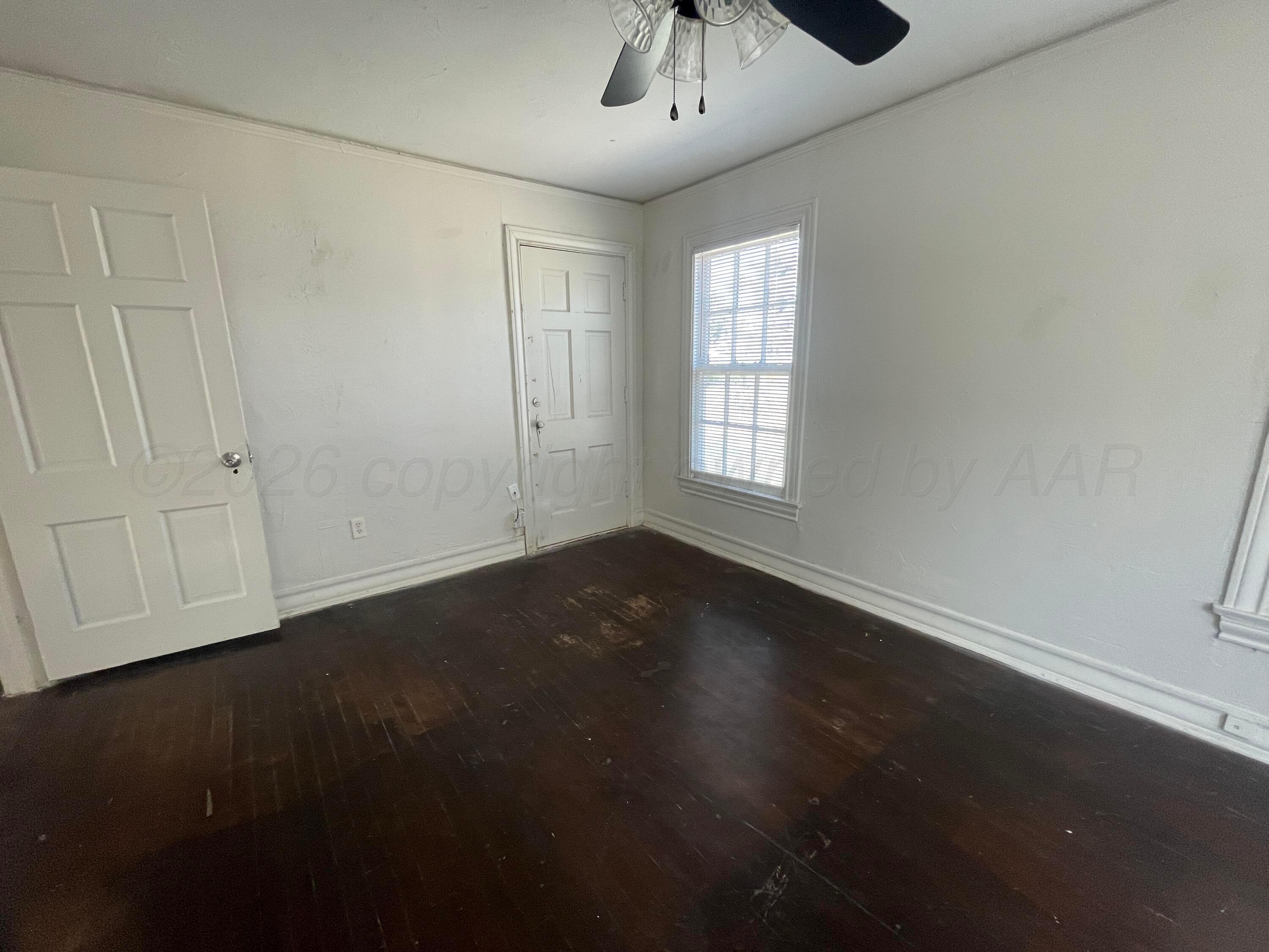 911 S Virginia Street Property Photo 10