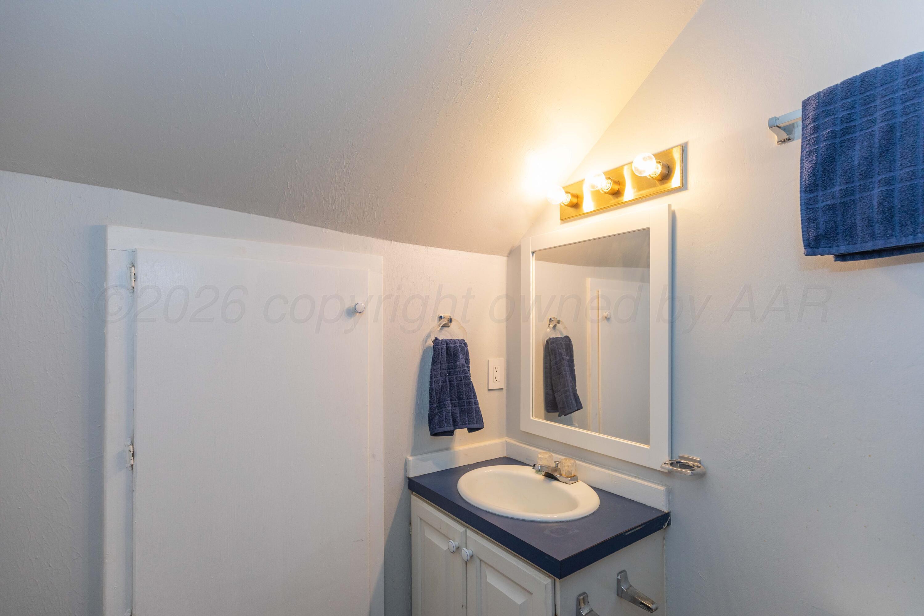 2609 Parker Street Property Photo 37