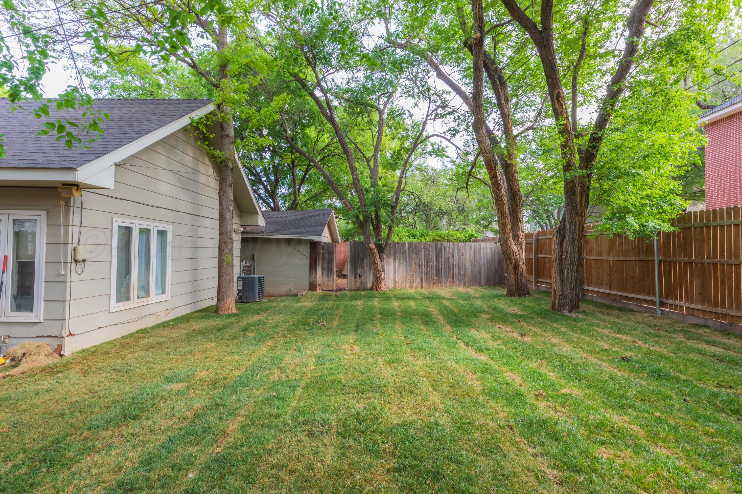 2609 Parker Street Property Photo 46