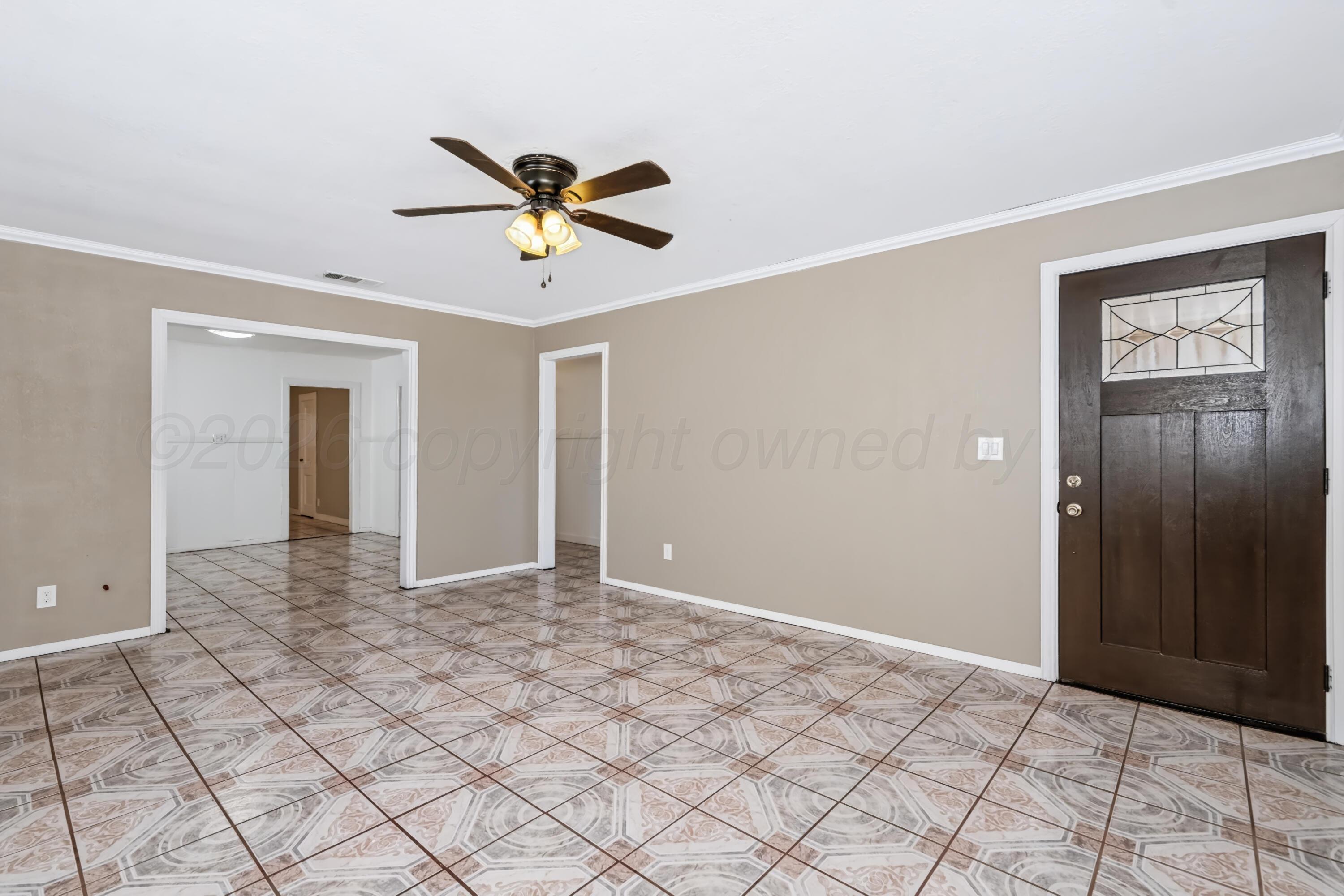 608 Avenue K Property Photo 9
