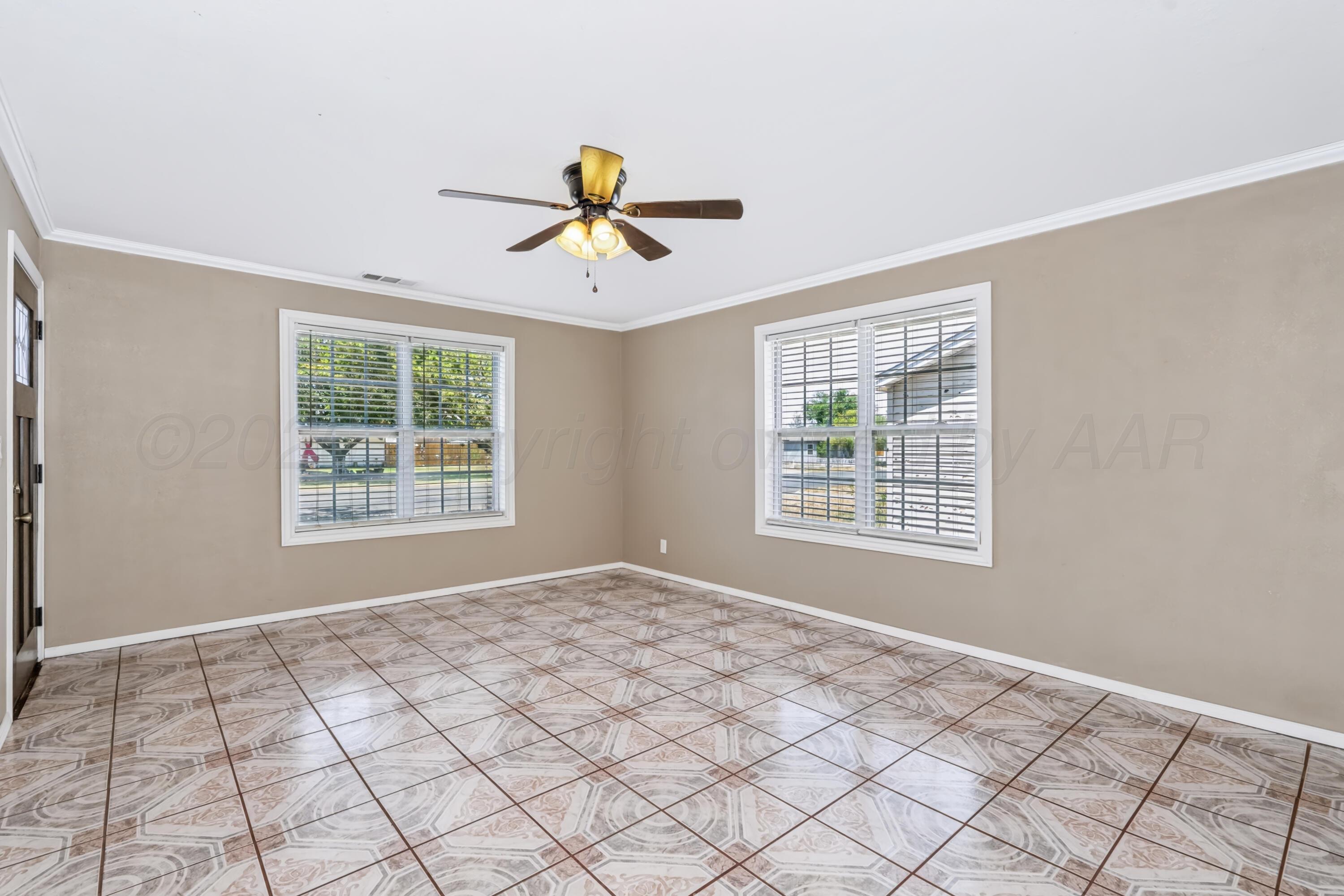 608 Avenue K Property Photo 11