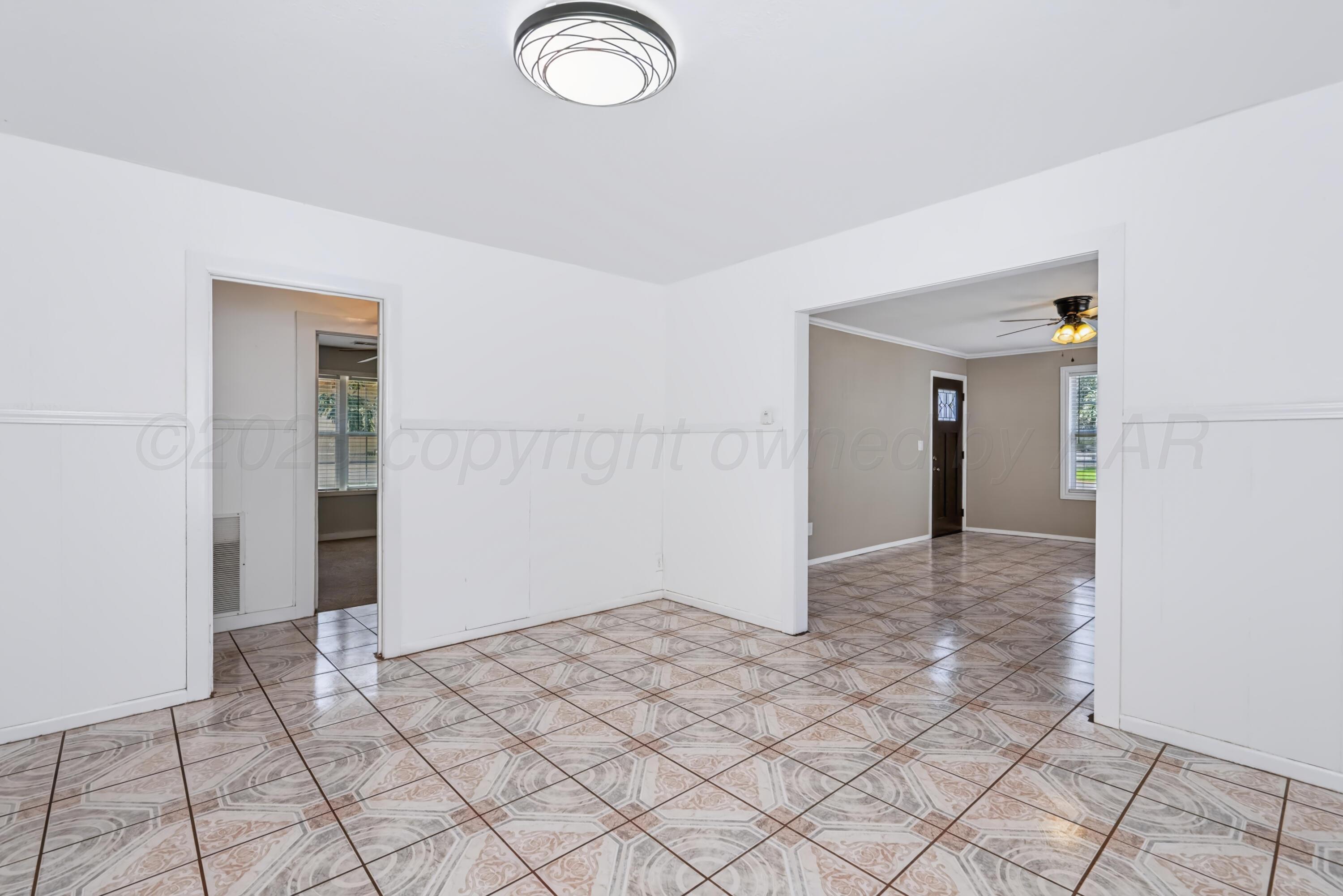 608 Avenue K Property Photo 14