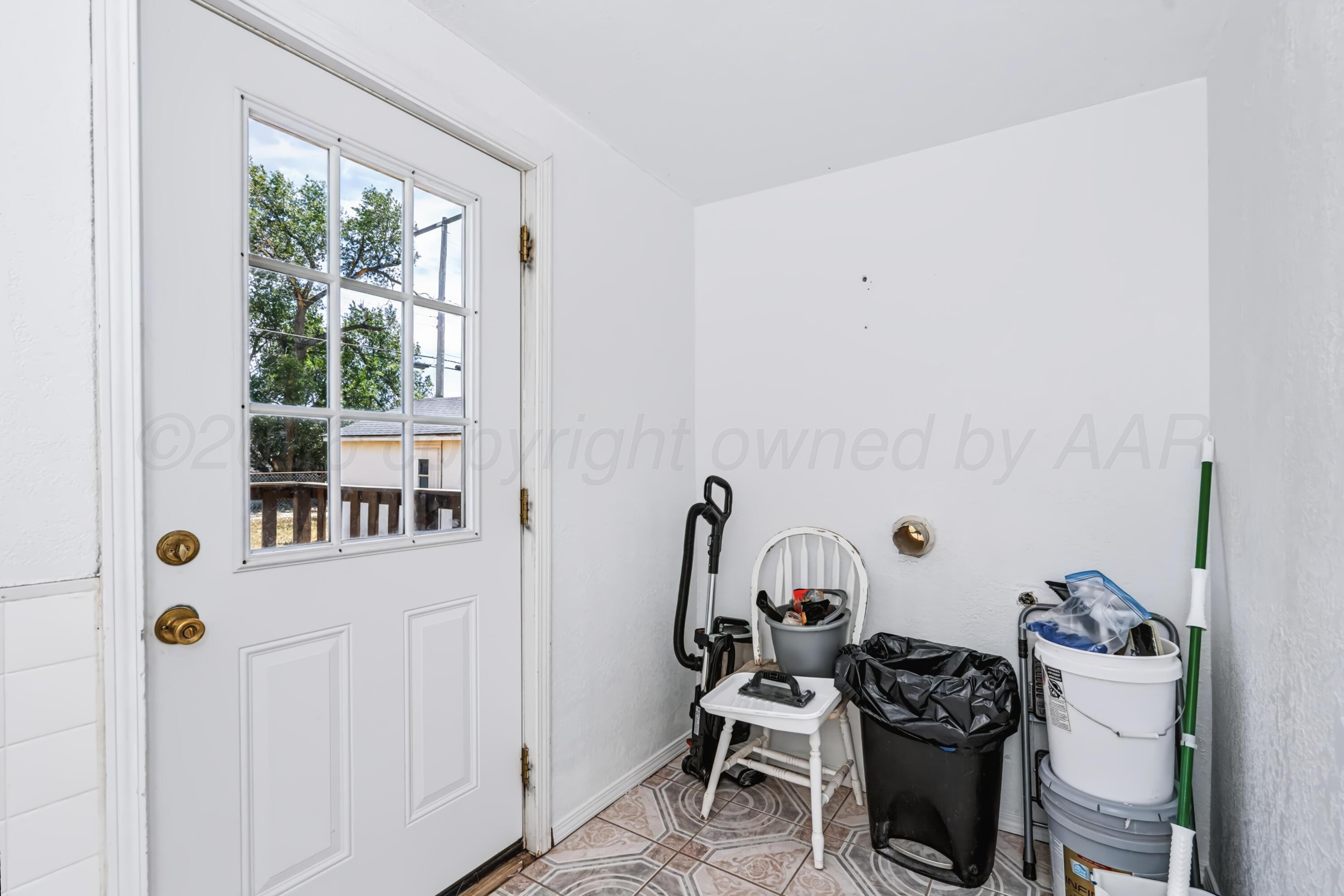 608 Avenue K Property Photo 22