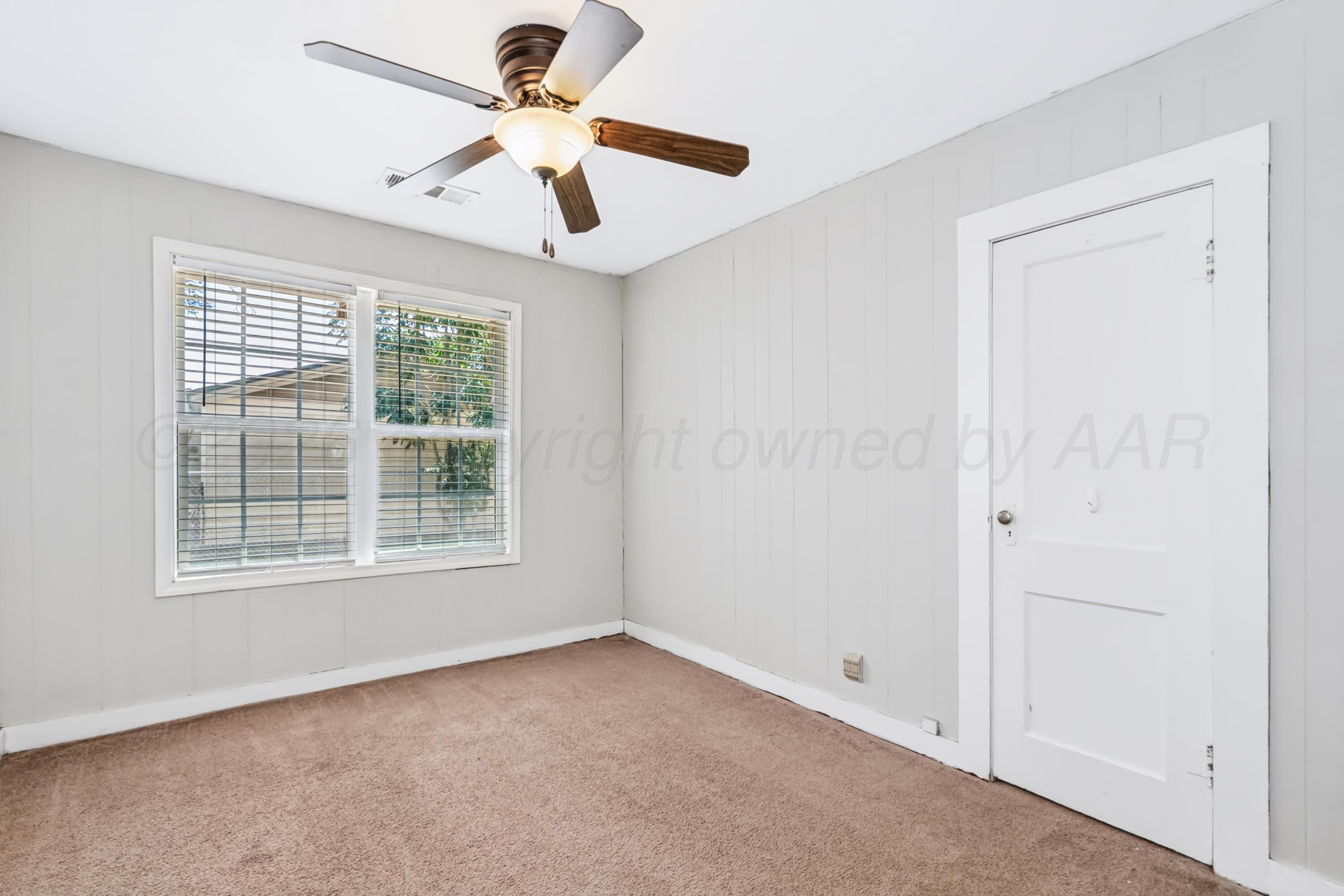 608 Avenue K Property Photo 29