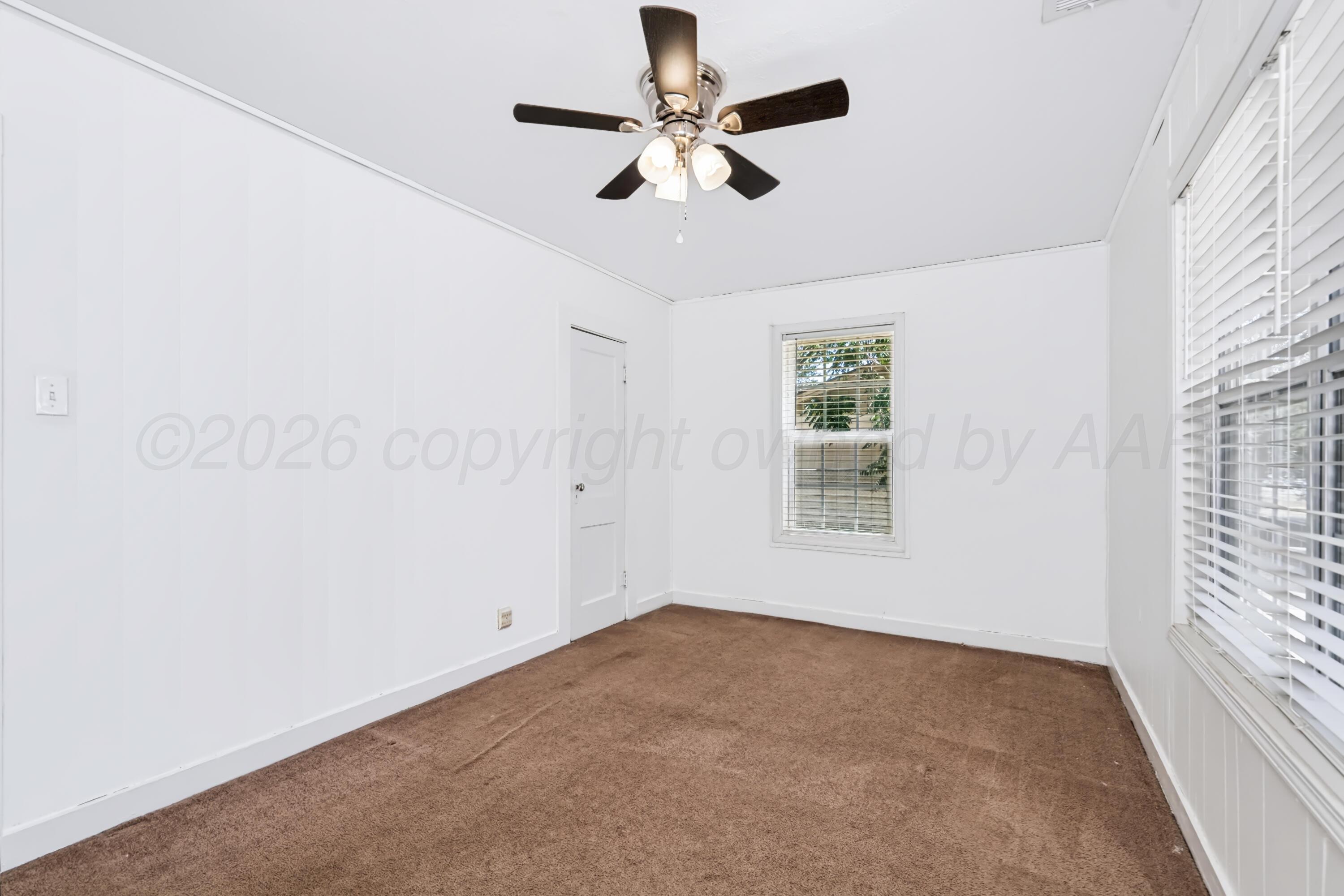608 Avenue K Property Photo 33
