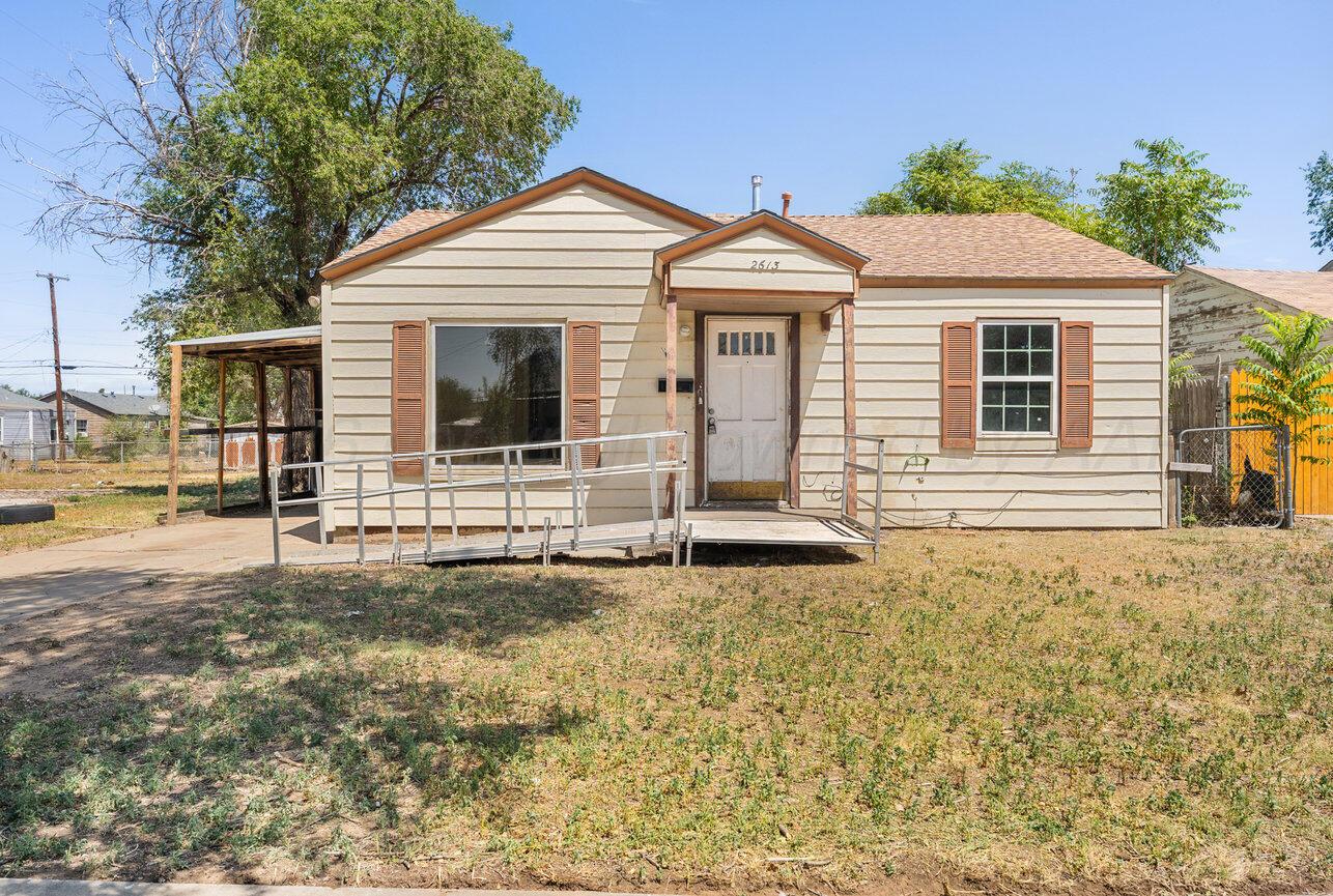 2613 Sanborn Street Property Photo 1