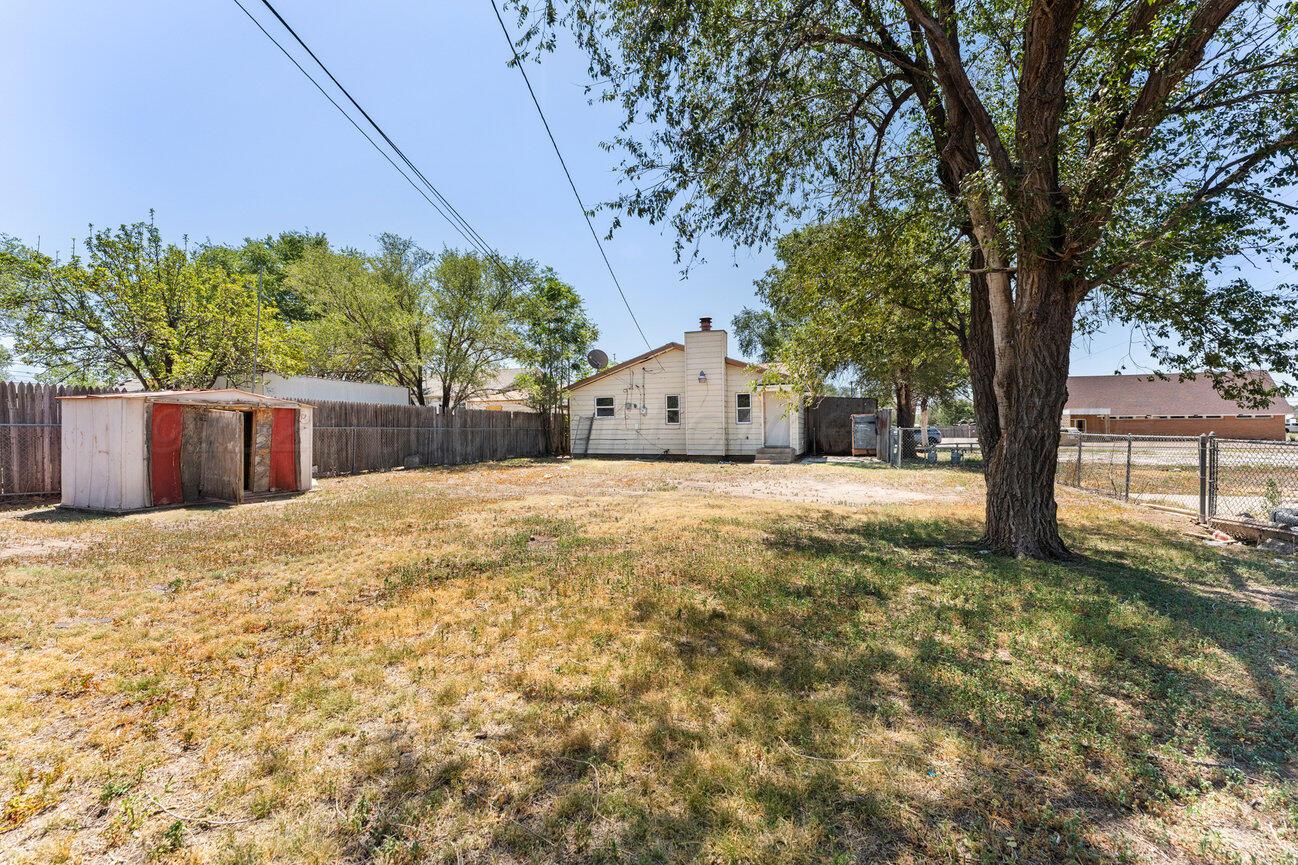 2613 Sanborn Street Property Photo 26