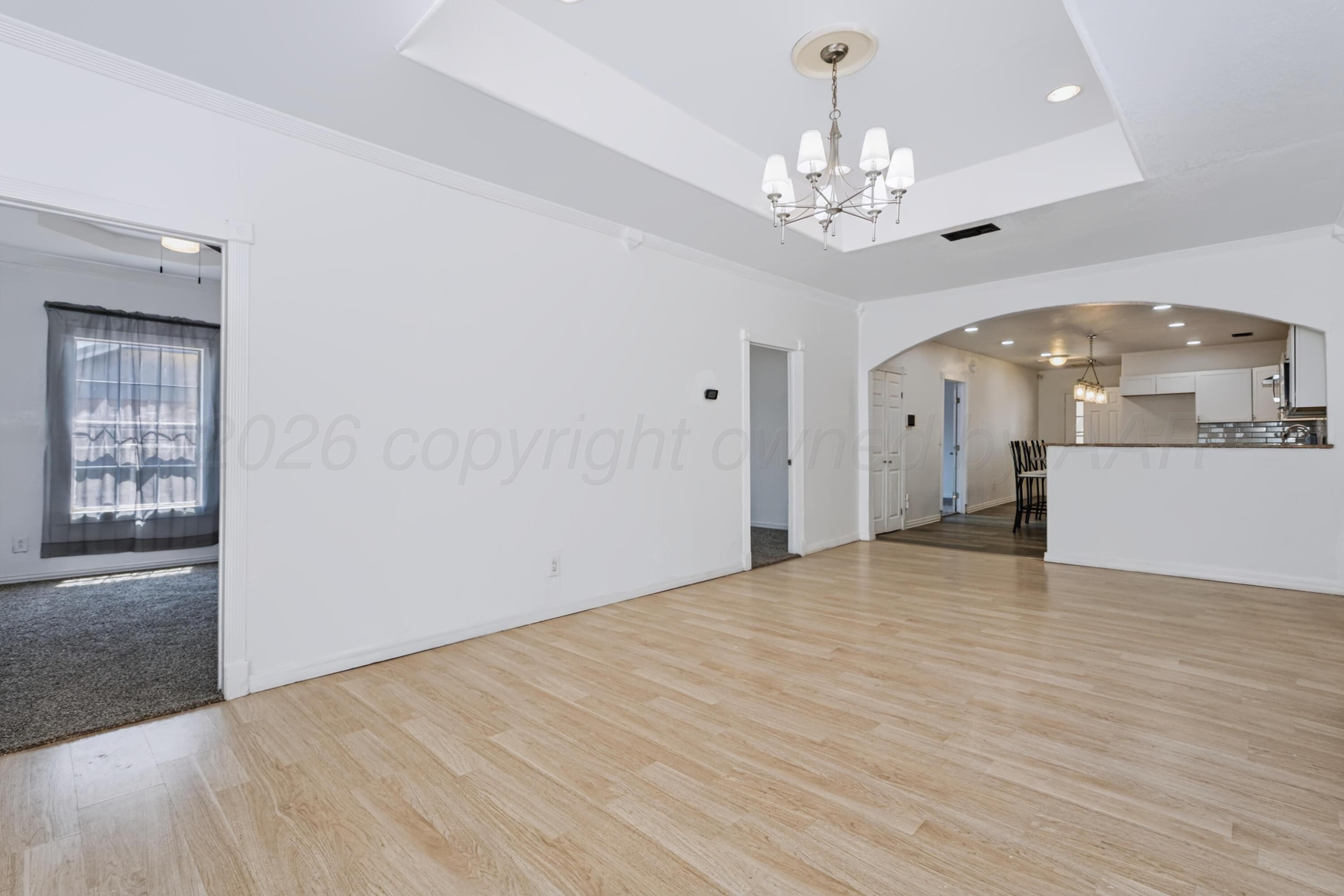 510 Durrett Property Photo 6