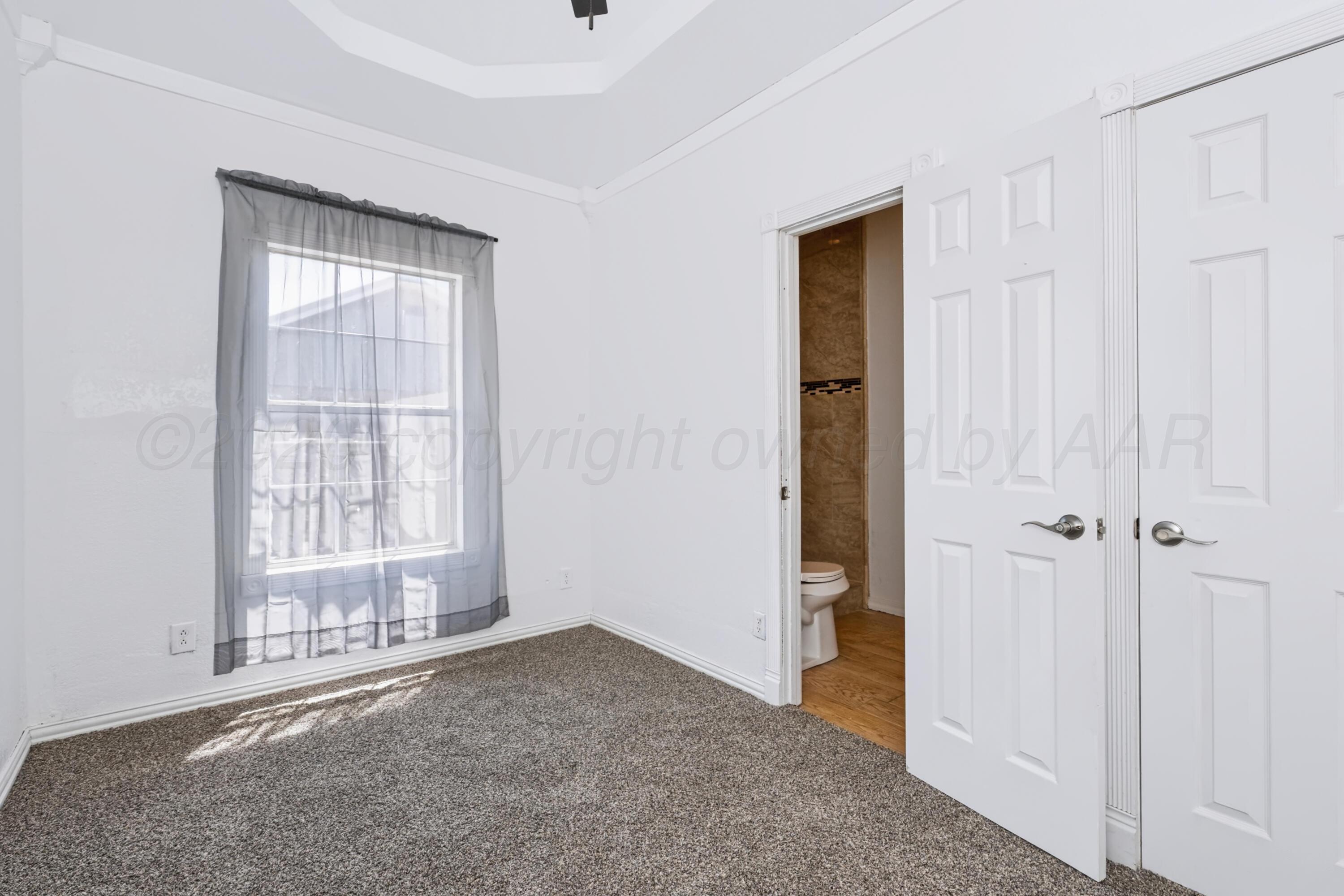 510 Durrett Property Photo 9