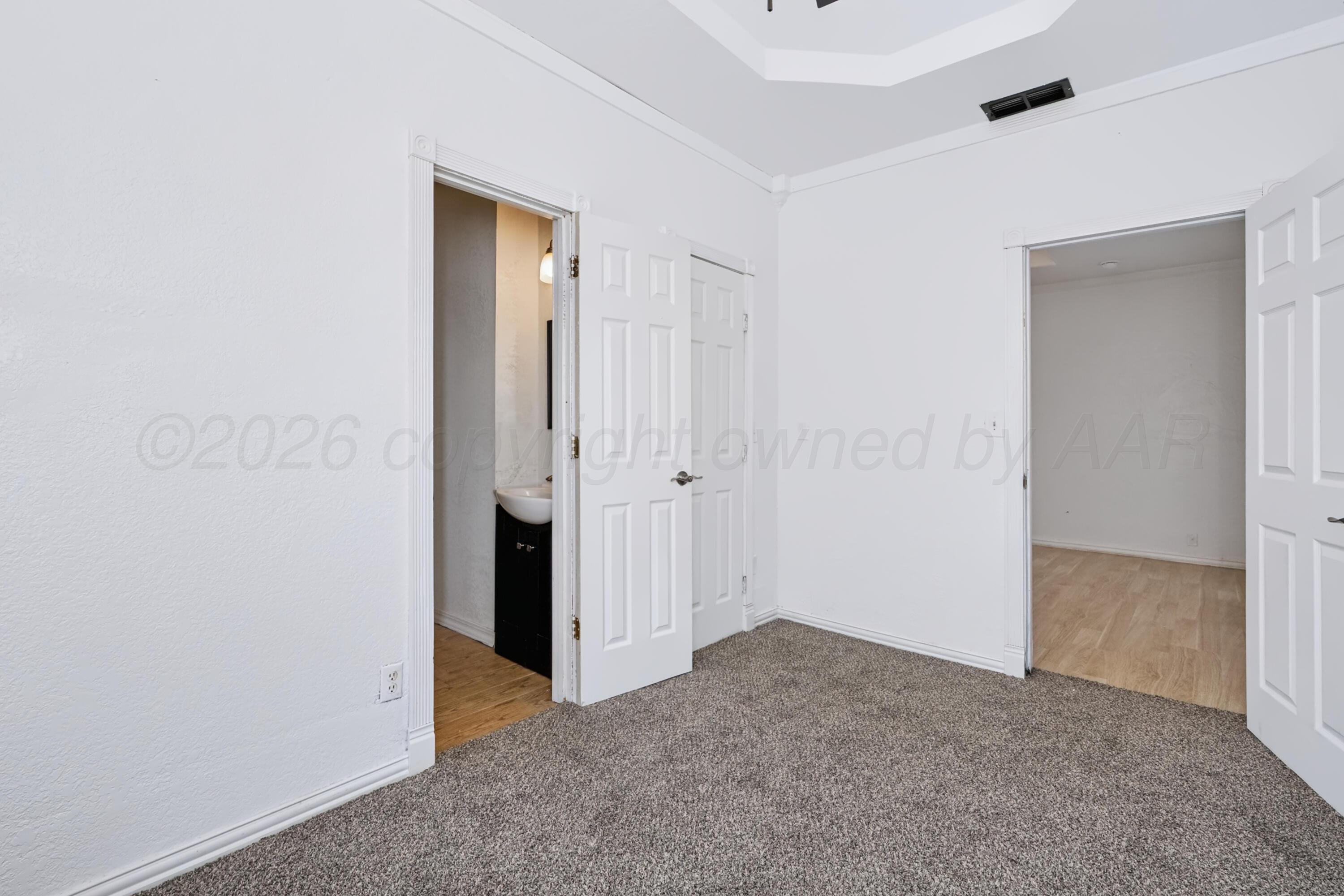 510 Durrett Property Photo 11