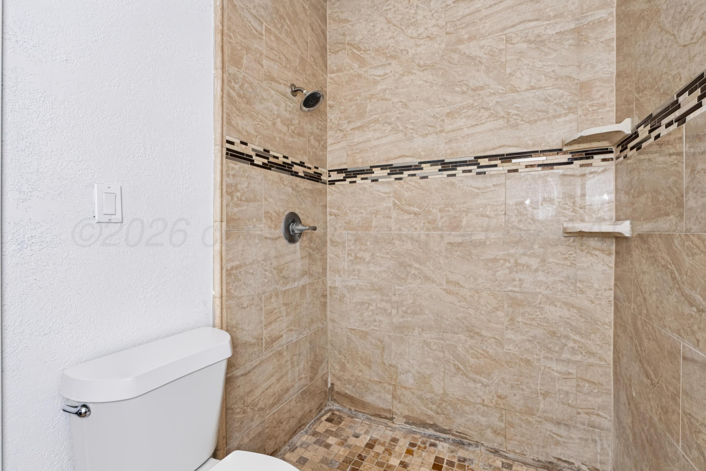 510 Durrett Property Photo 12