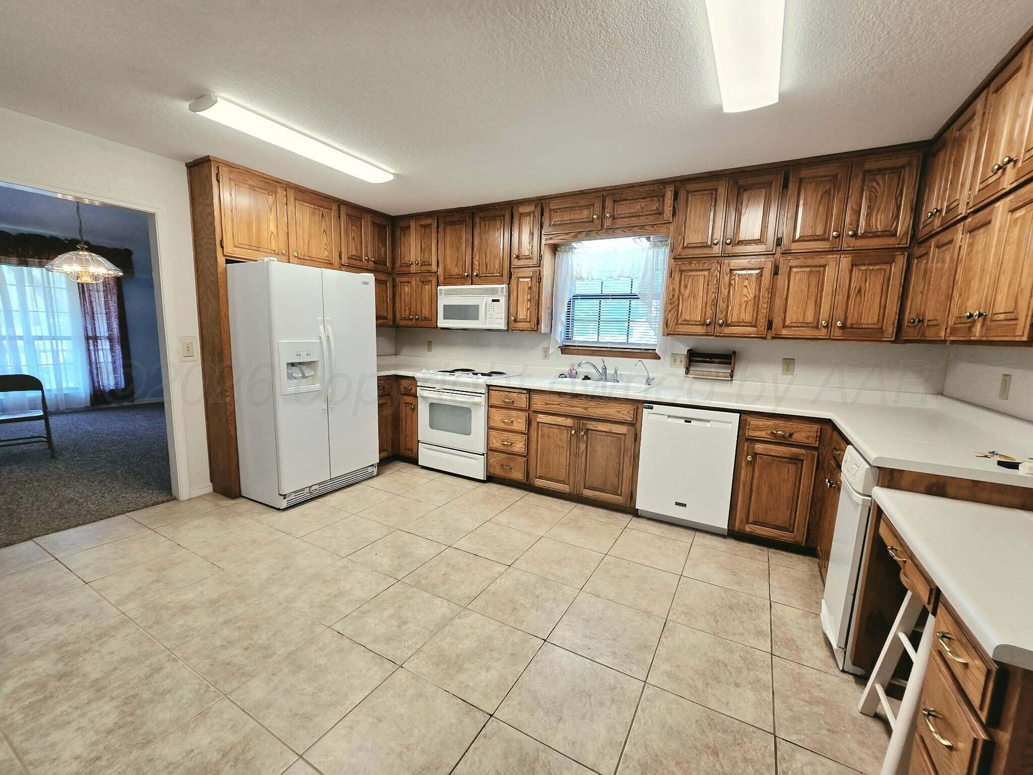 6414 Alpine Lane Property Photo 3