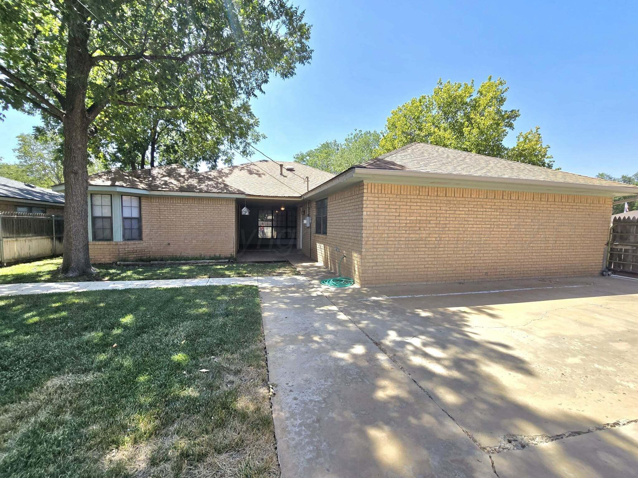 6414 Alpine Lane Property Photo 7