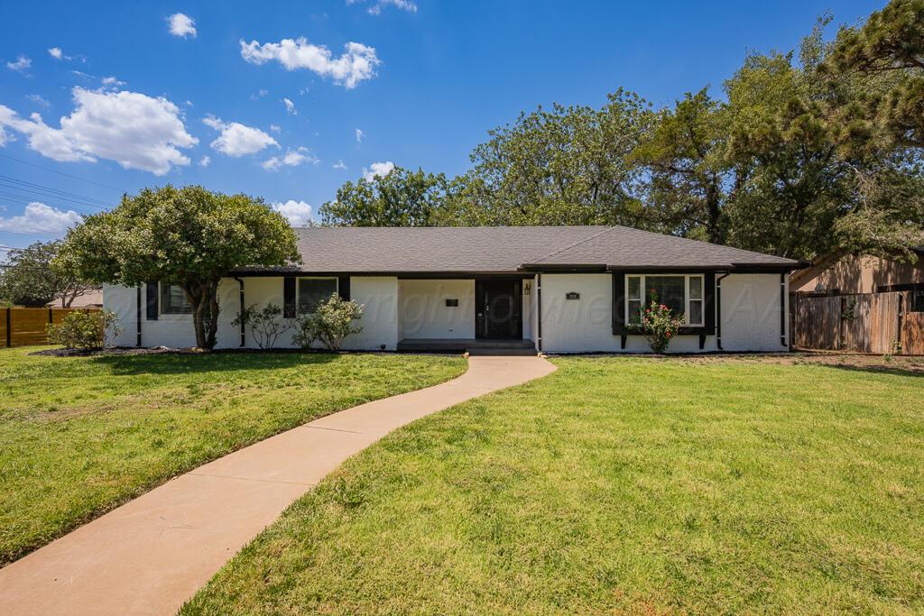 3218 Parker Street Property Photo 1