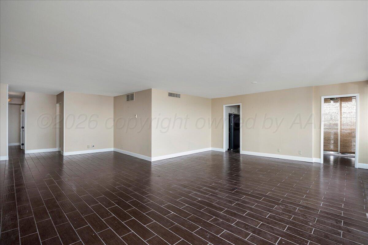 2028 S Austin #907 Street Property Photo 8