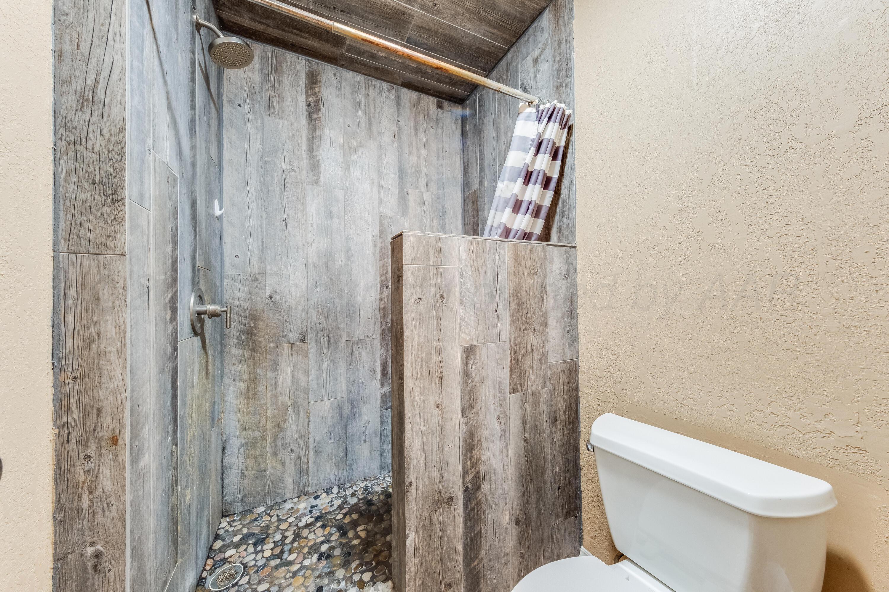2419 N Cherokee Drive Property Photo 19