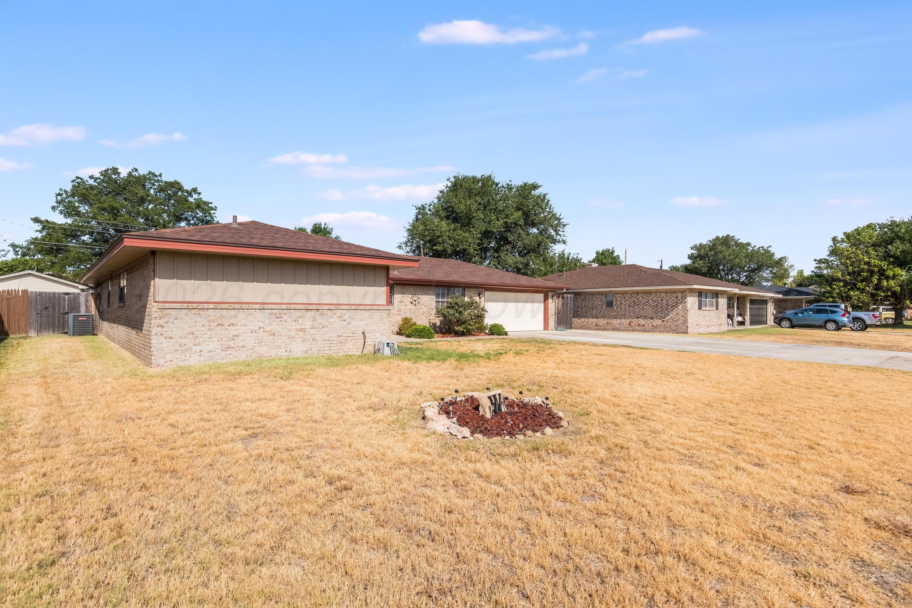 2419 N Cherokee Drive Property Photo 38